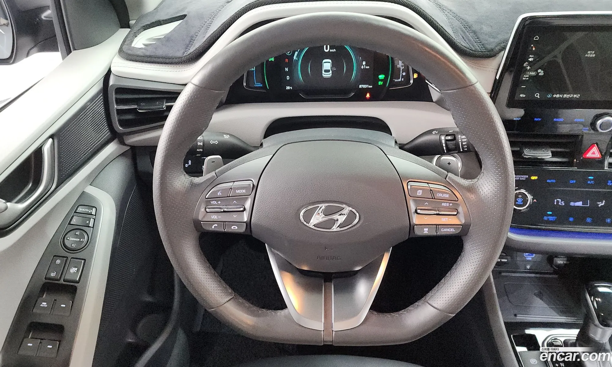 Hyundai Ioniq Hybrid 2020 — 15