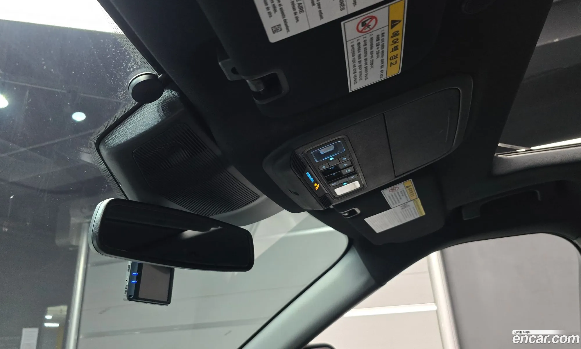 Ford Explorer 6th Gen 2019 1FMSK8FH4LGA72700 — 21