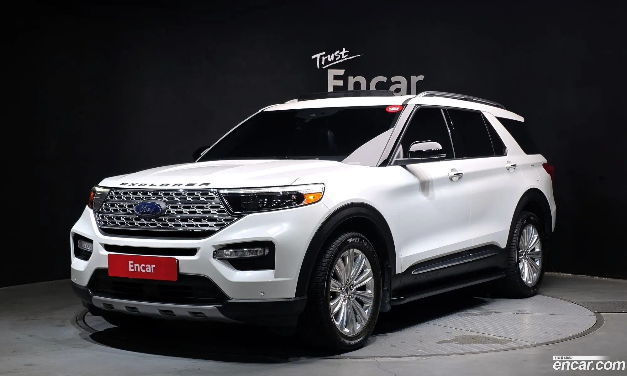 Ford Explorer 6th Gen 2019 1FMSK8FH4LGA72700 — 26