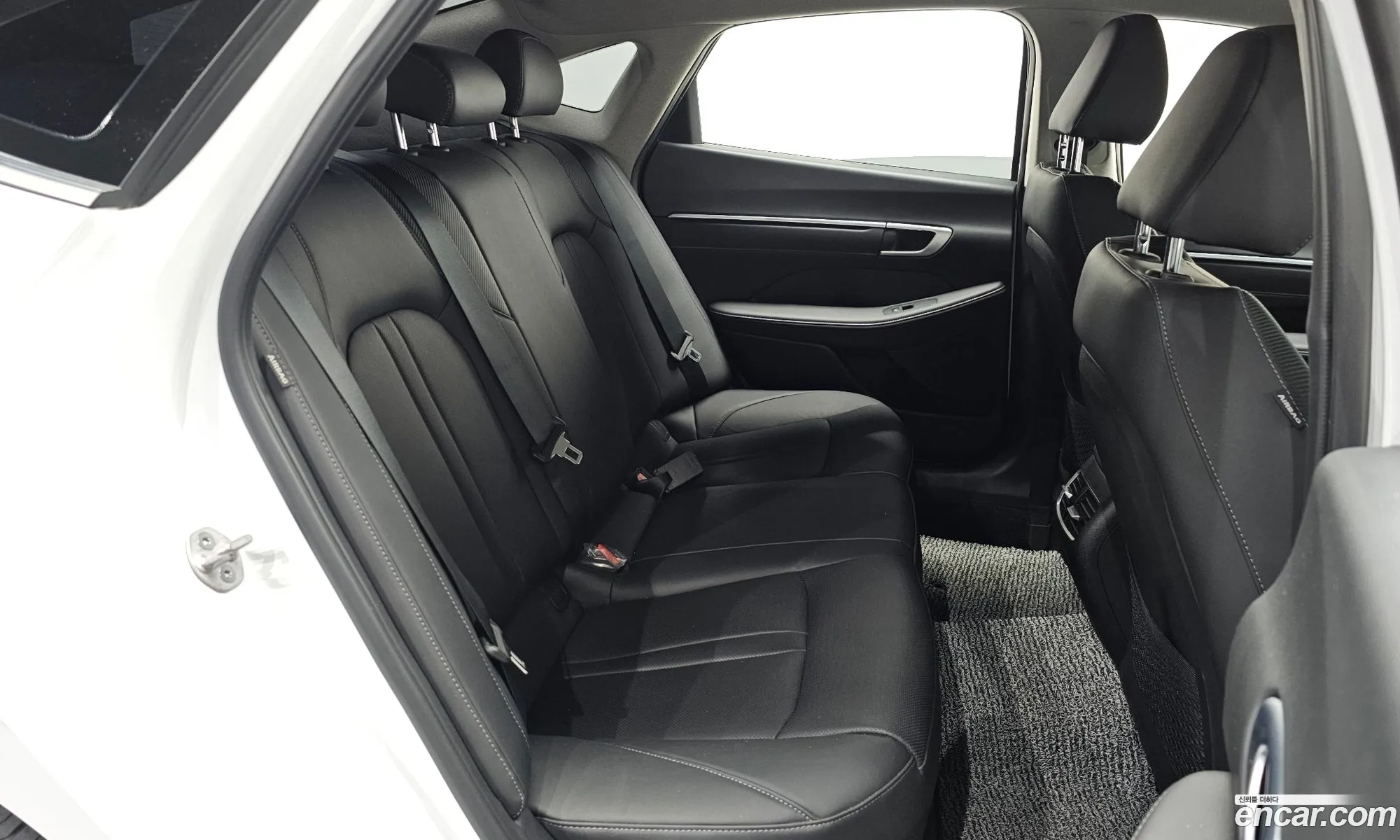 Hyundai Sonata the Edge 2023 — 13