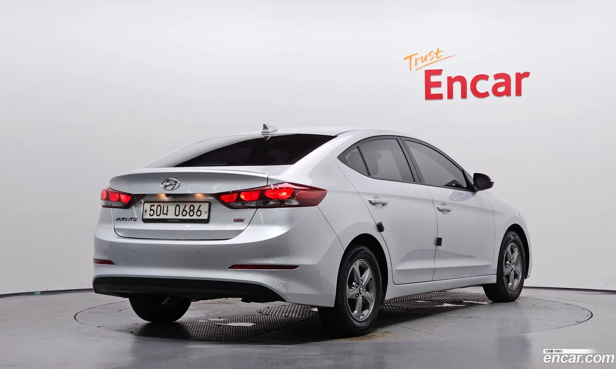 Hyundai Elantra AD 2015 — 13