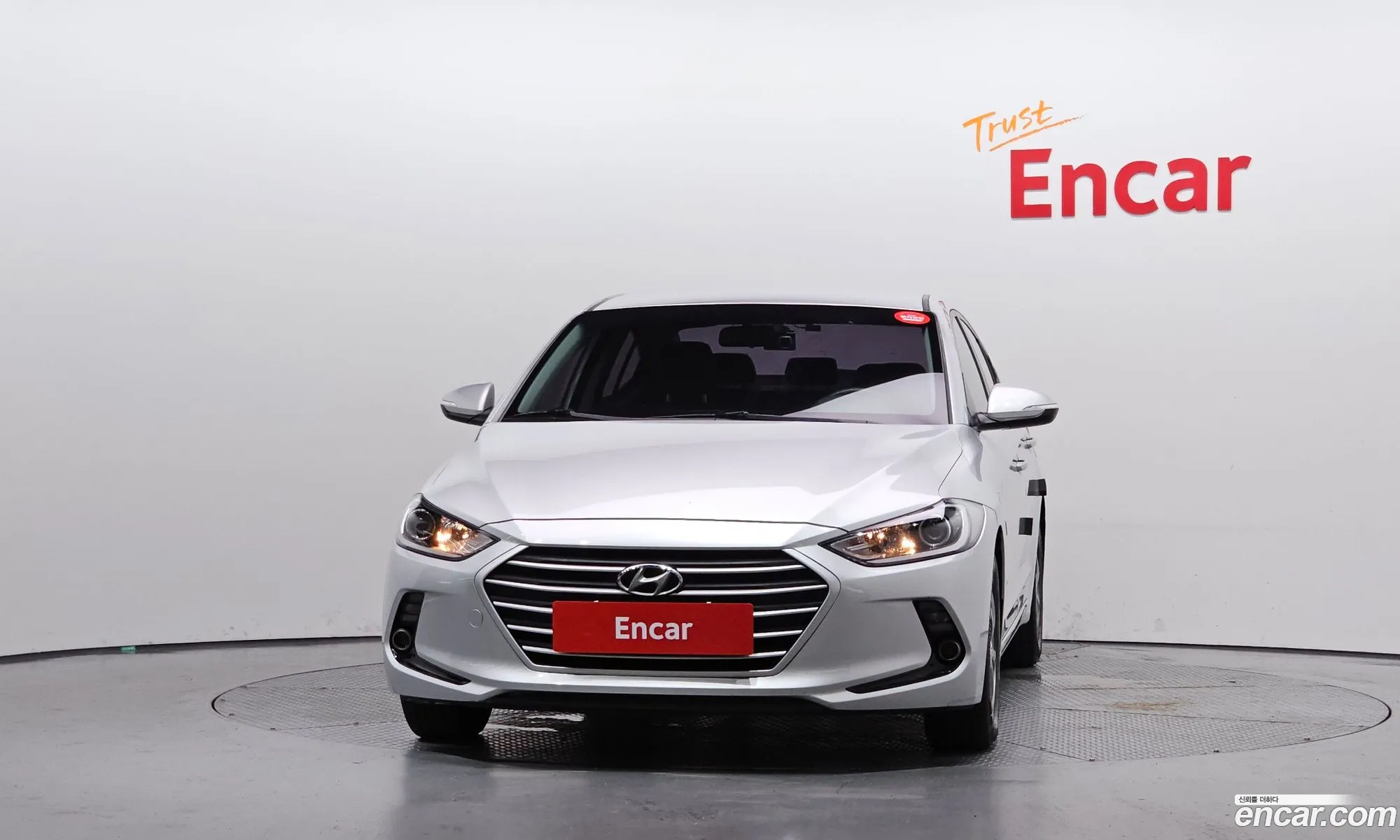 Hyundai Elantra AD 2015 — 11