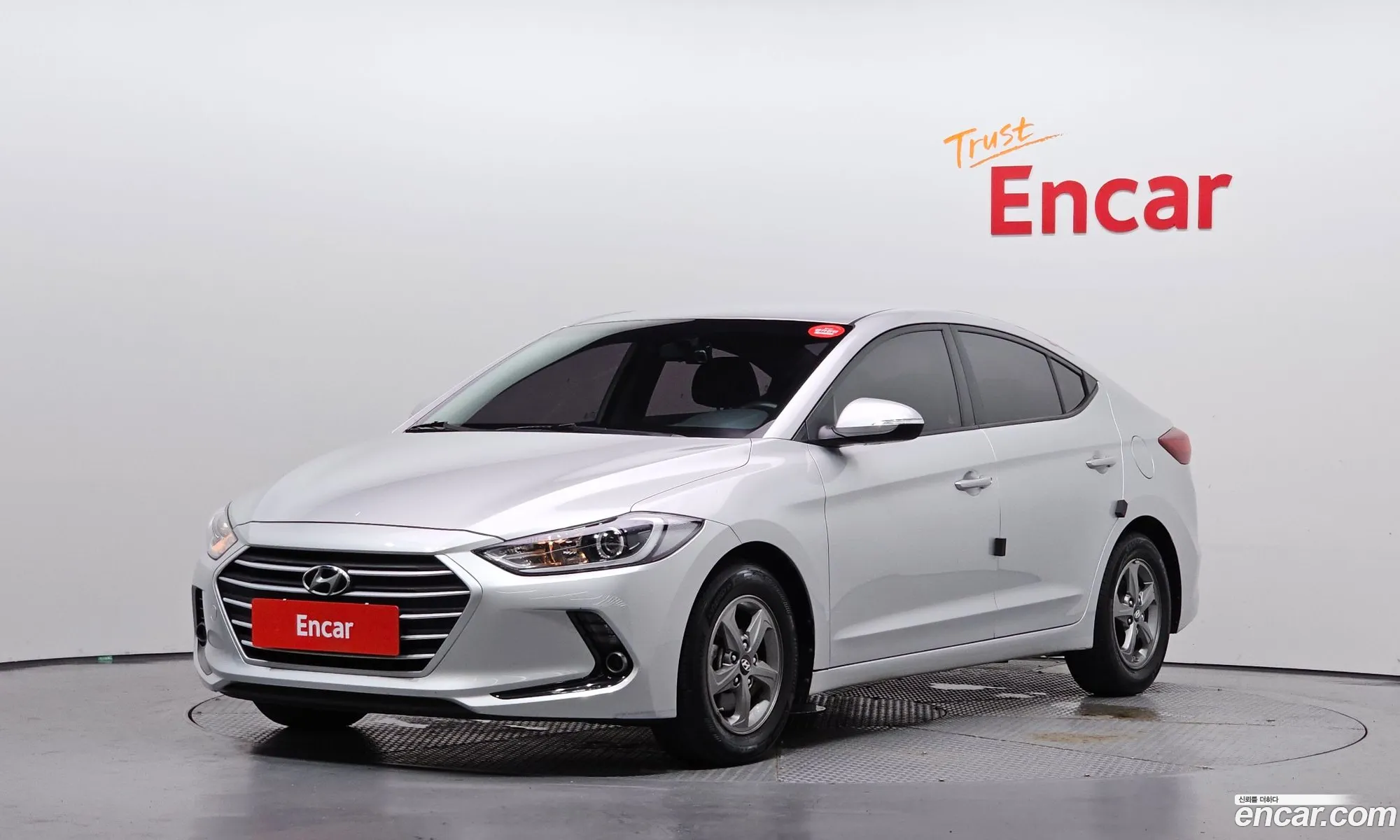 Hyundai Elantra AD 2015 — 12