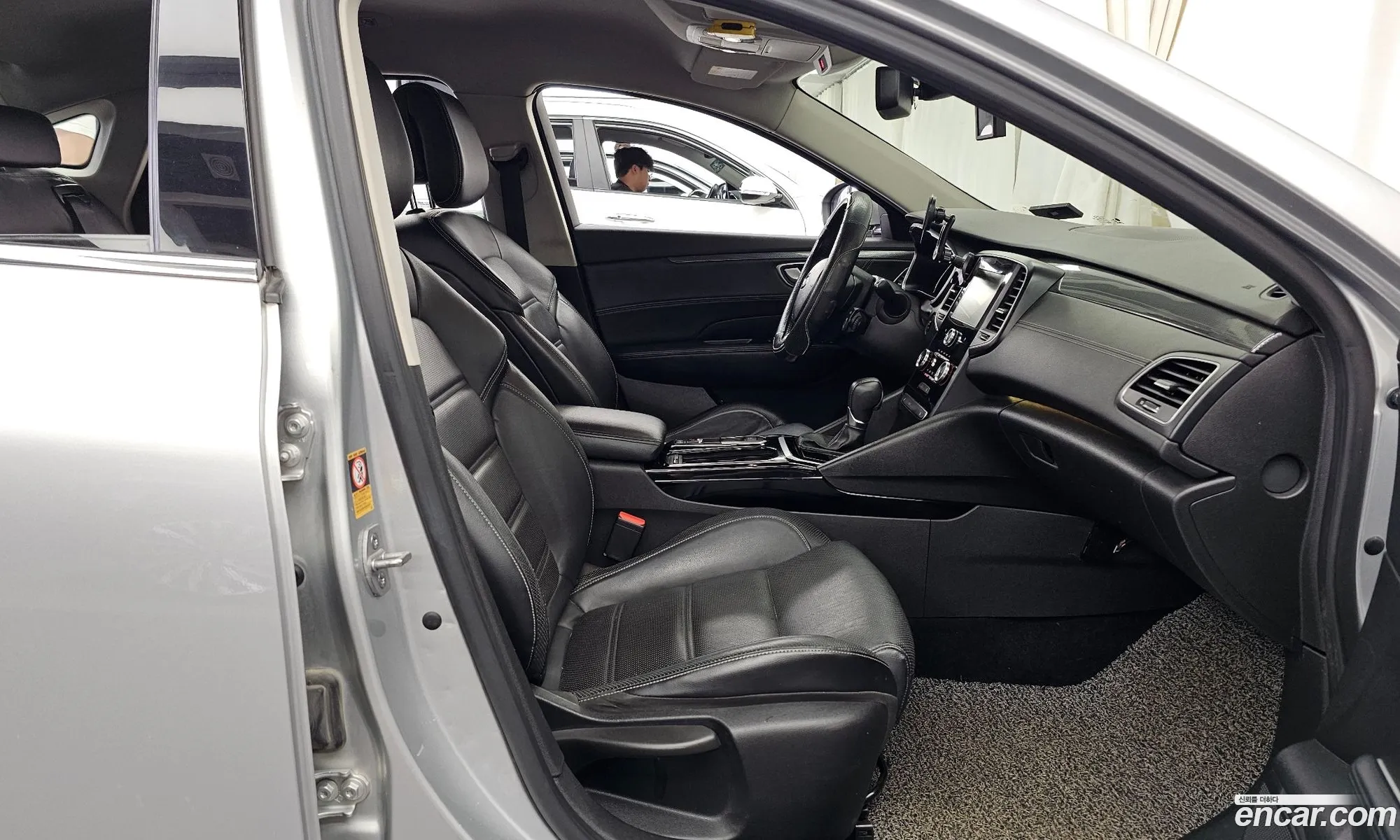 Renault Korea (Samsung) SM6 2016 KNMA4C2CMGP001120 — 5
