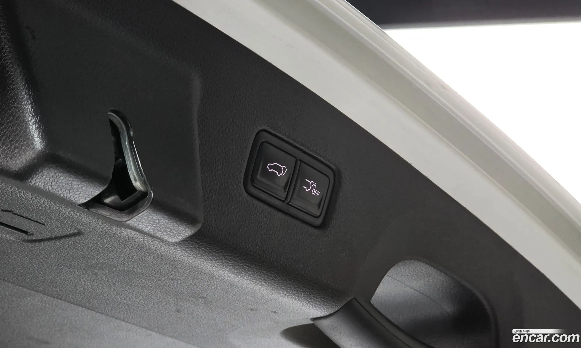 Kia Carnival 2022 KNANE813BPS220994 — 3