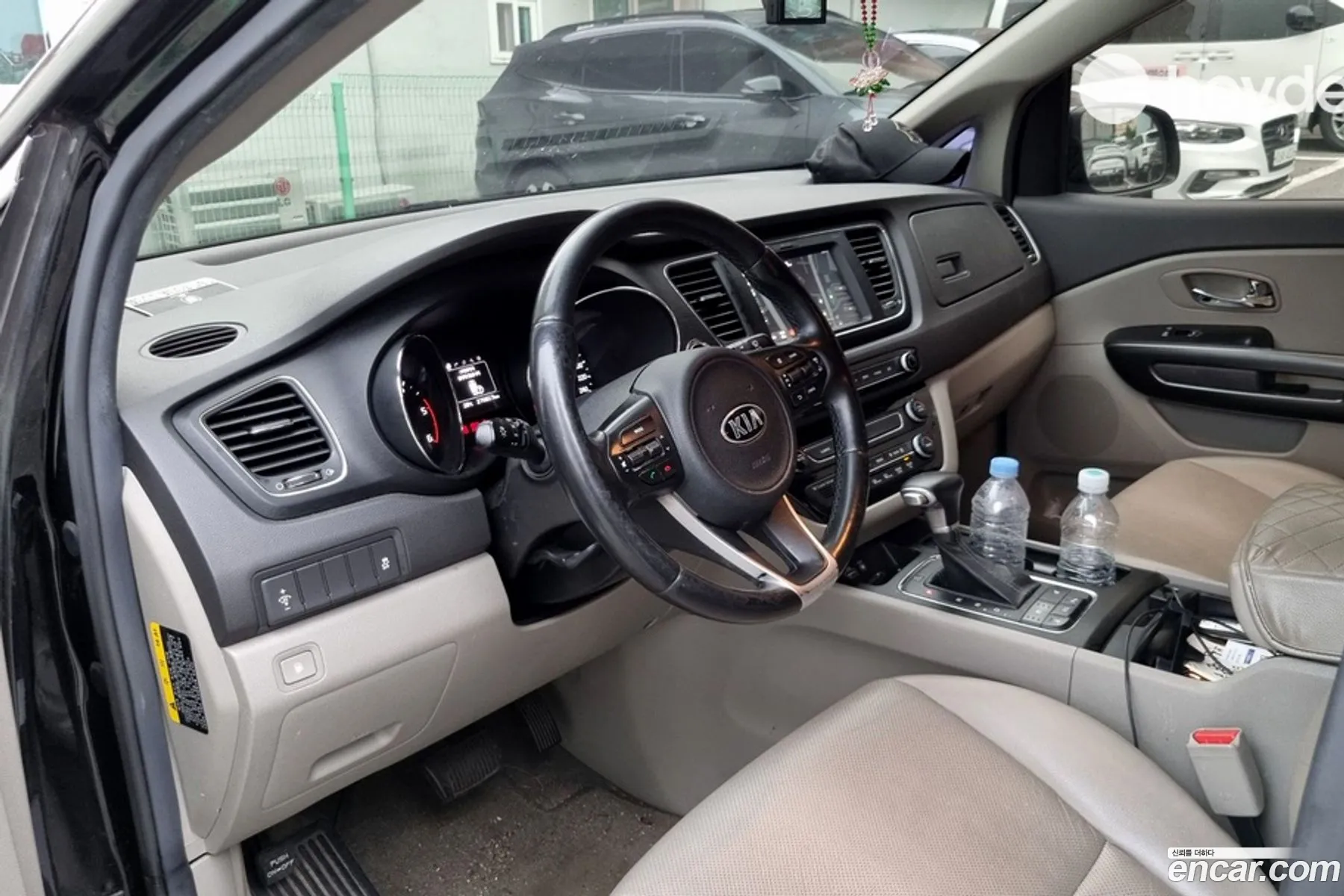 Kia Carnival 2016 — 6