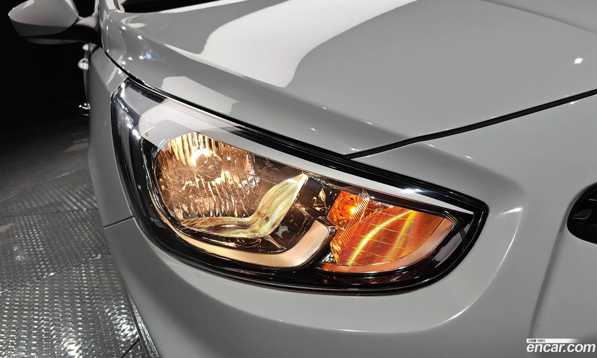 Hyundai Accent 2017 KMHCS41BEJU383289 — 12