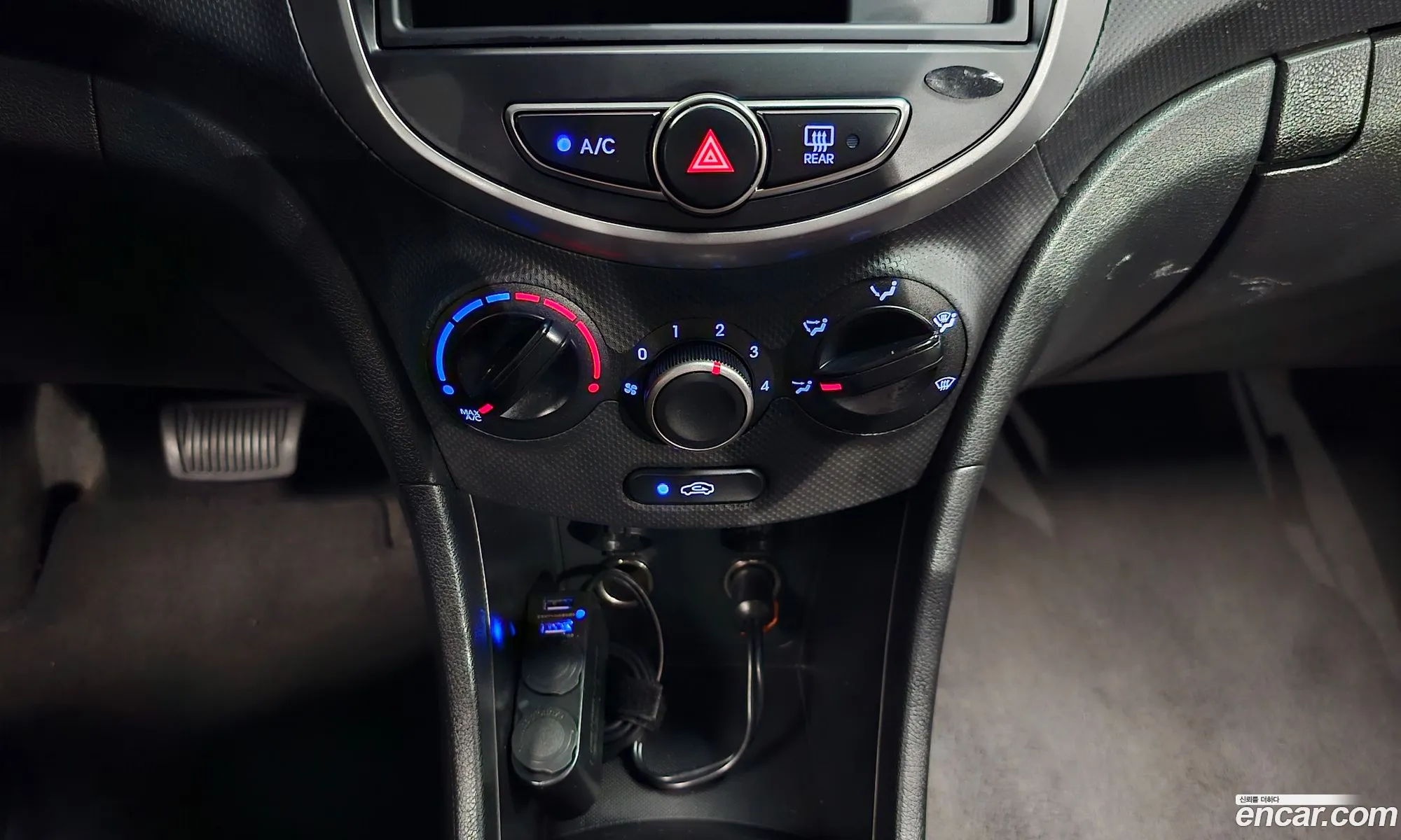 Hyundai Accent 2017 KMHCS41BEJU383289 — 15