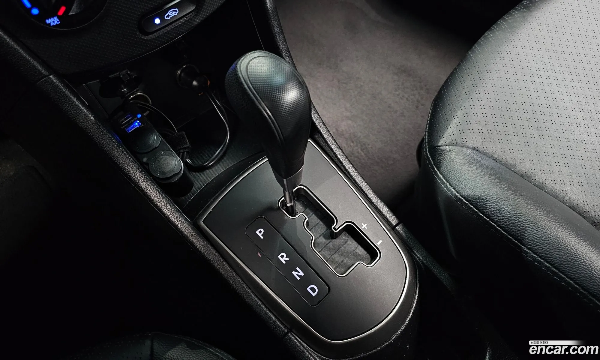 Hyundai Accent 2017 KMHCS41BEJU383289 — 27