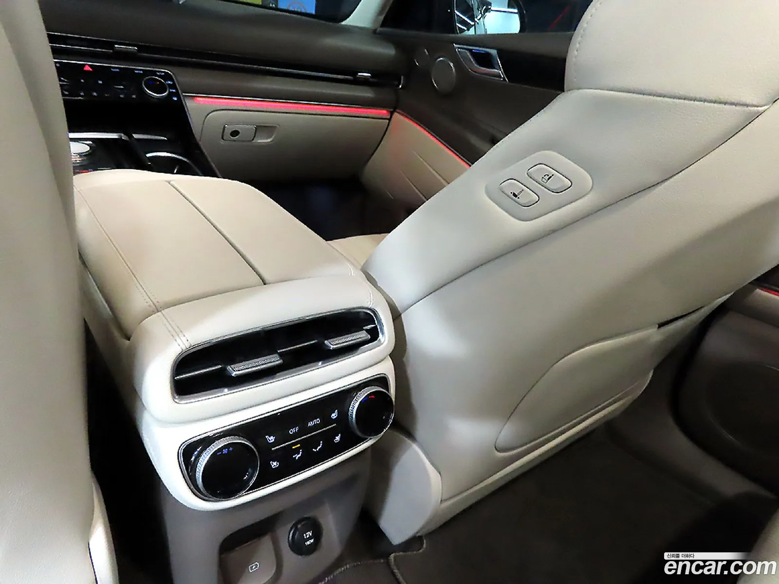 Genesis GV80 2023 — 17