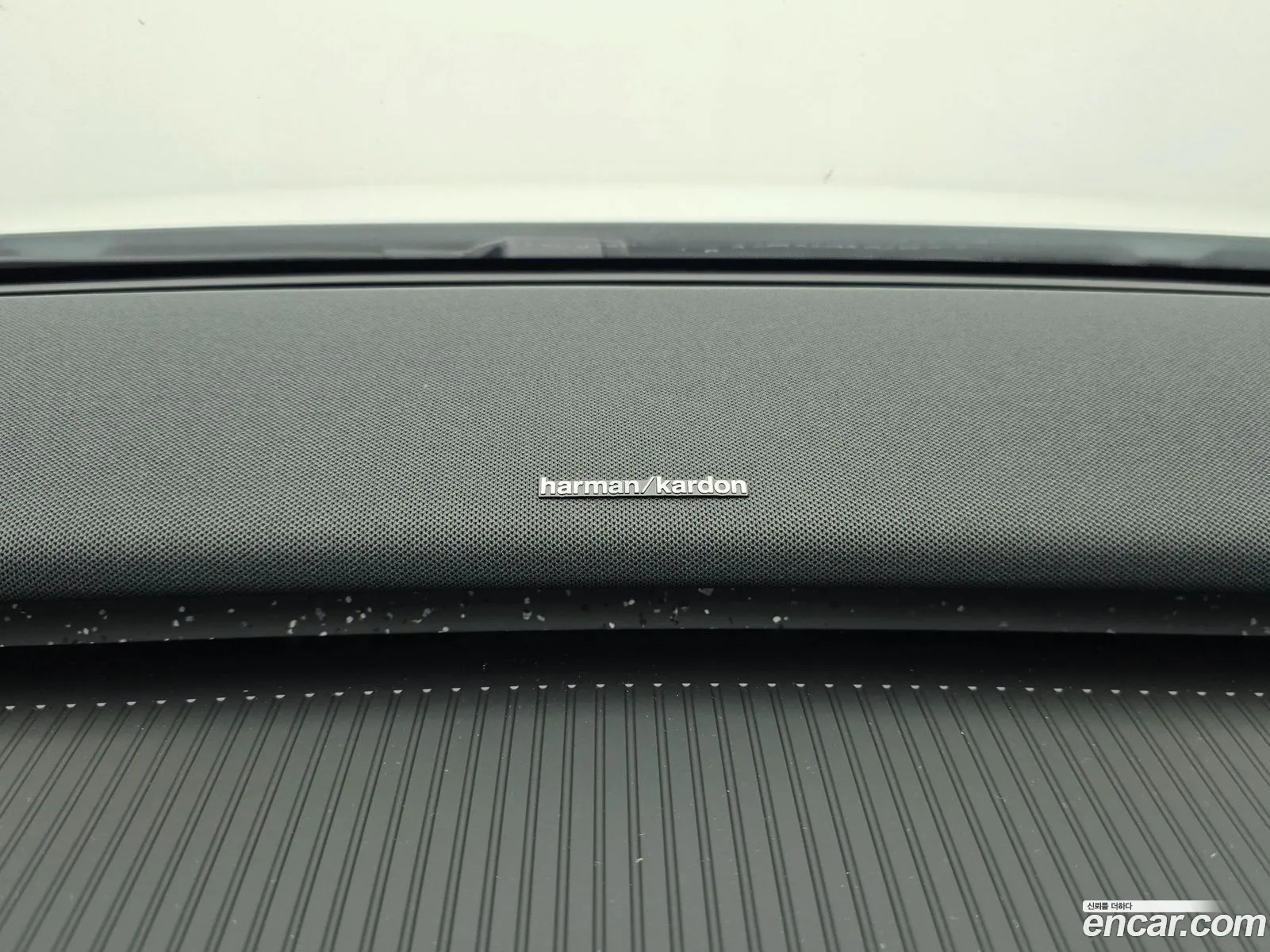 Volvo EX30 2025 — 12