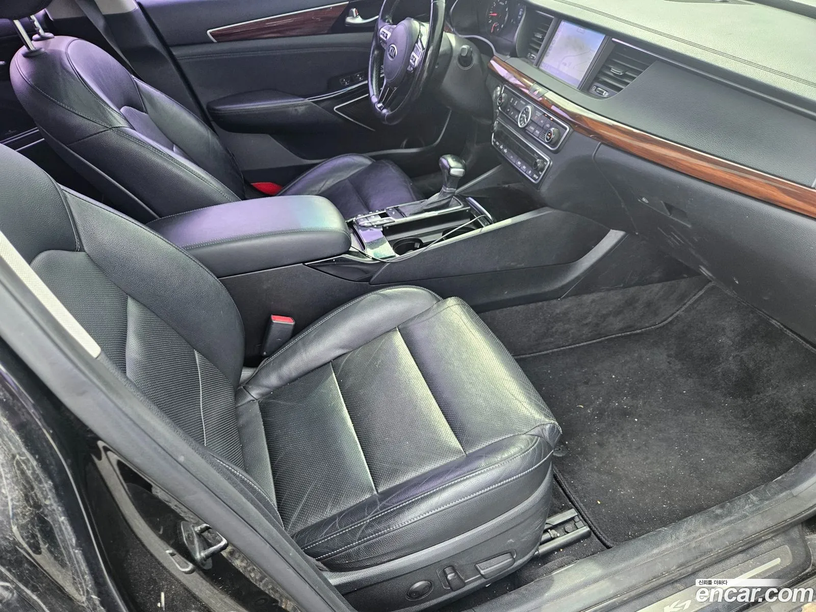 Kia K7 2017 — 11