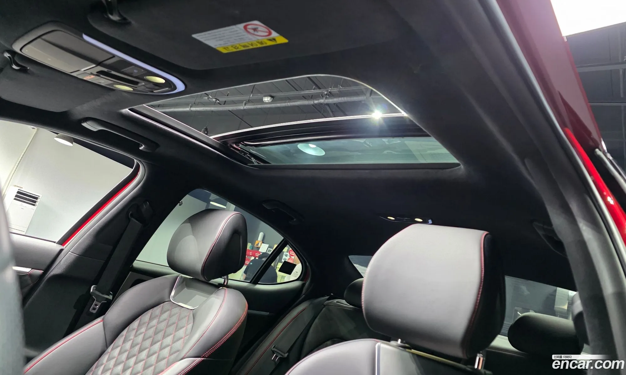 Genesis G70 2018 KMTG541EDJU023579 — 14