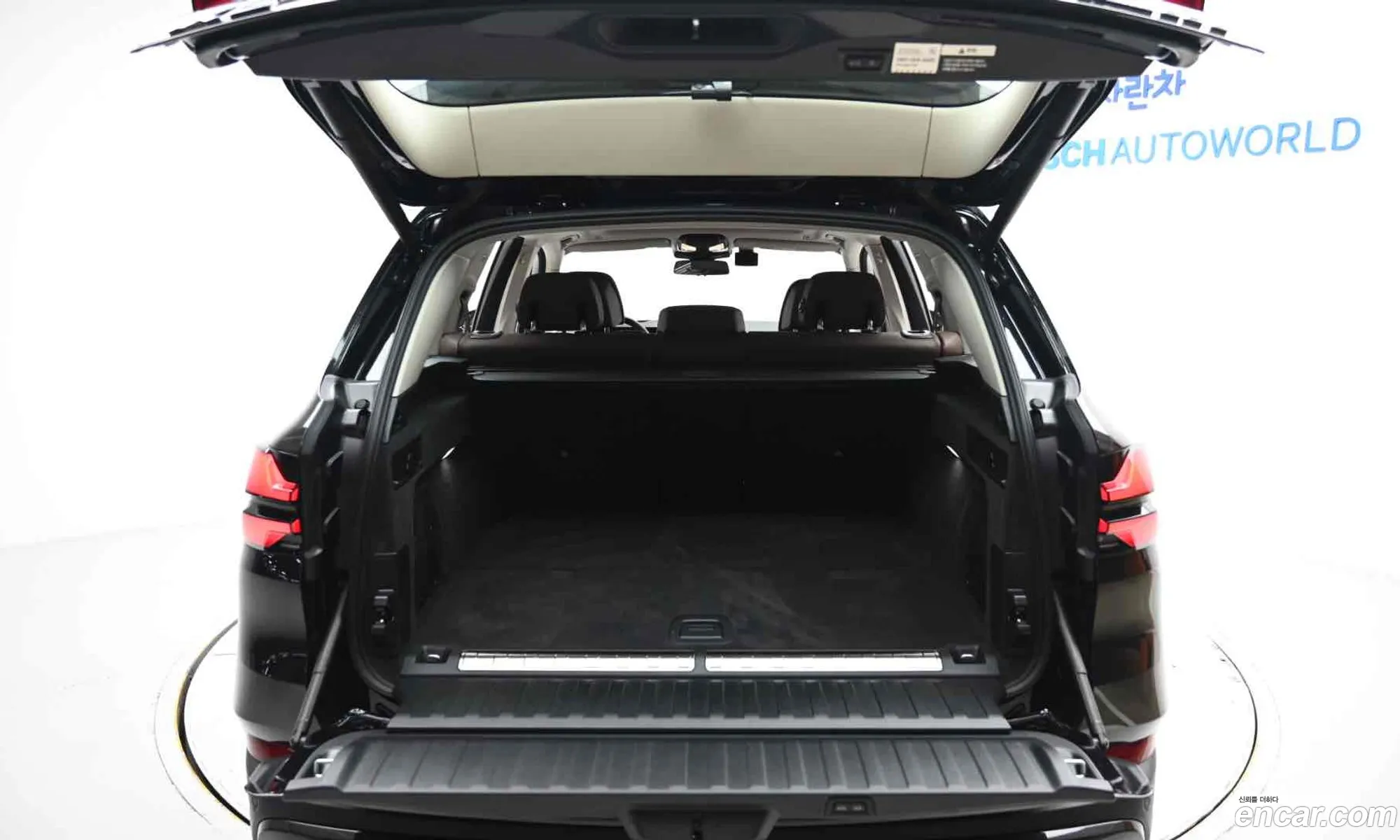 BMW X5 2025 WBA41EU0XT9203433 — 18