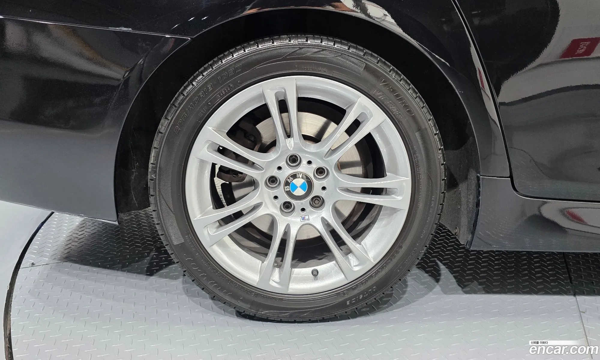 BMW 5 Series 2013 WBAXG3109DD244848 — 19