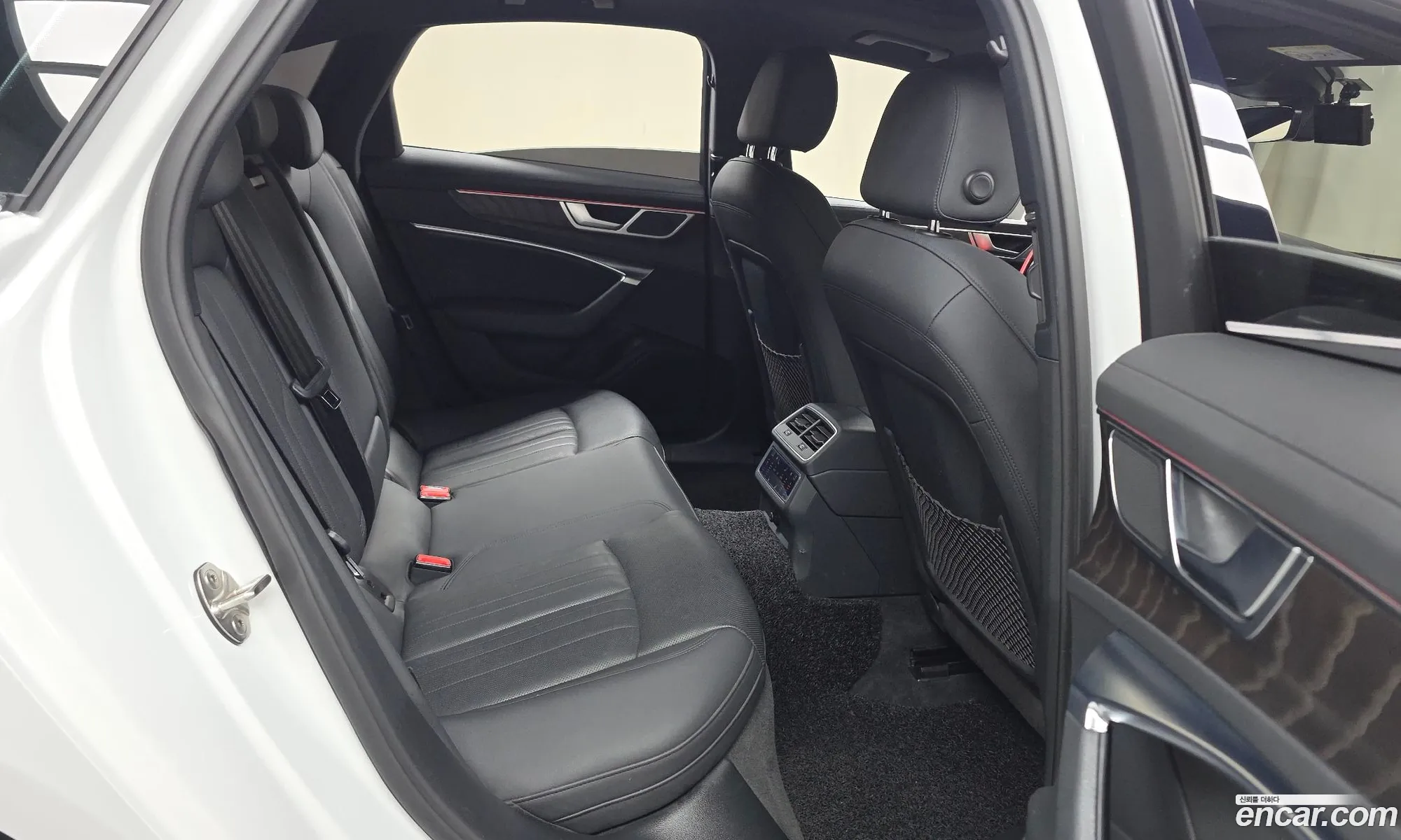 Audi A6 2021 WAUZZZF23MN036765 — 7