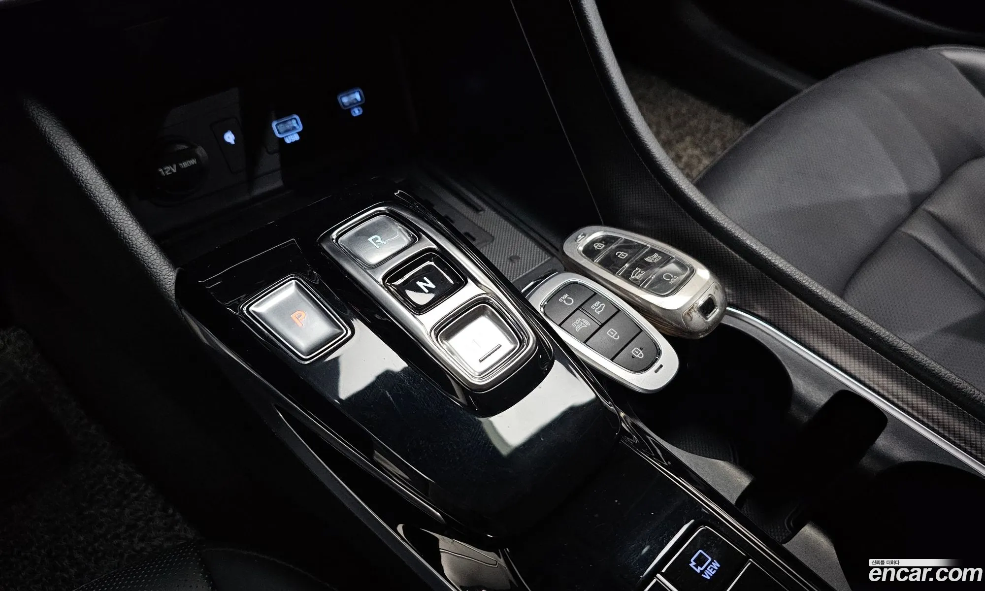 Hyundai Sonata 2019 — 19