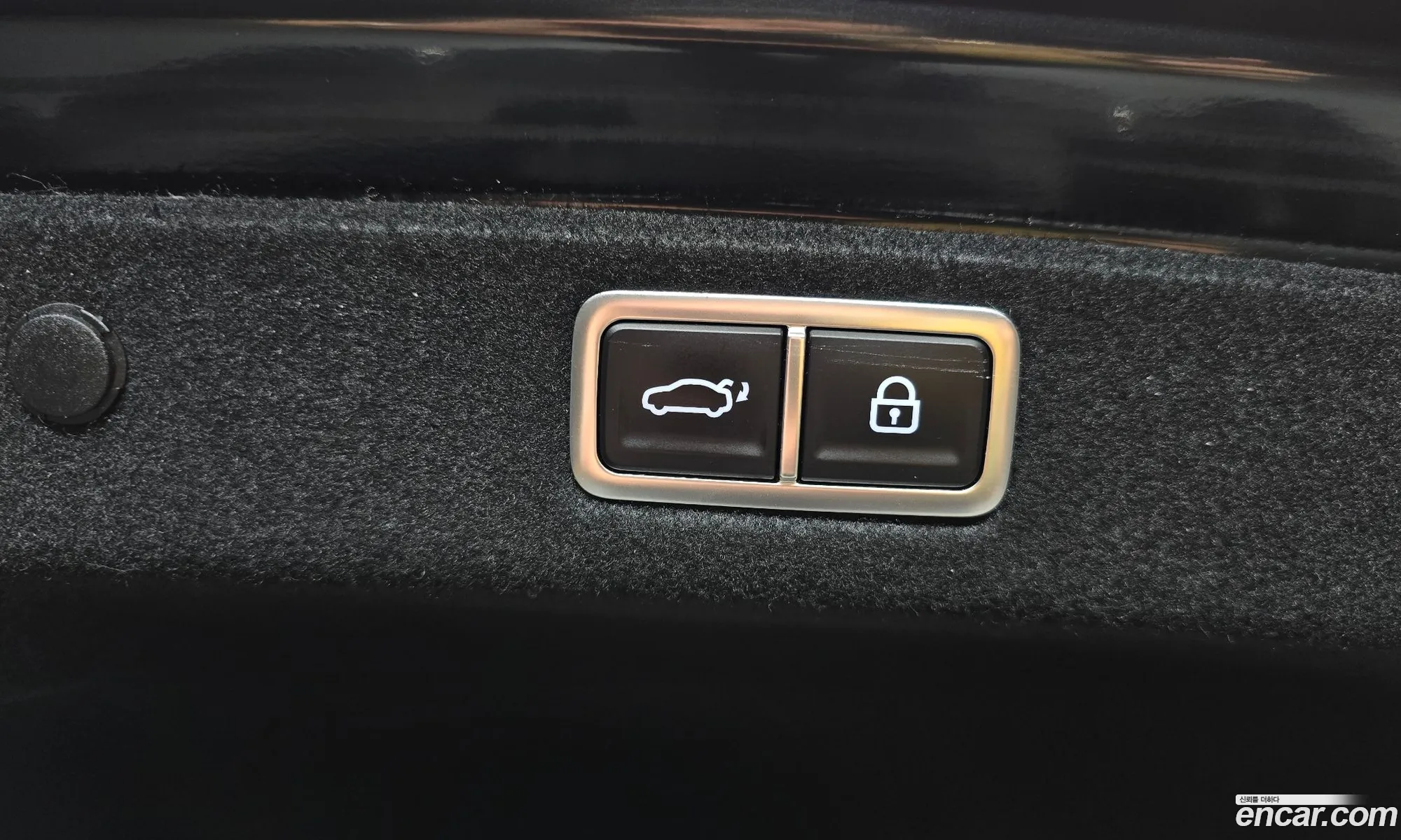 Hyundai Grandeur Hybrid 2023 — 24