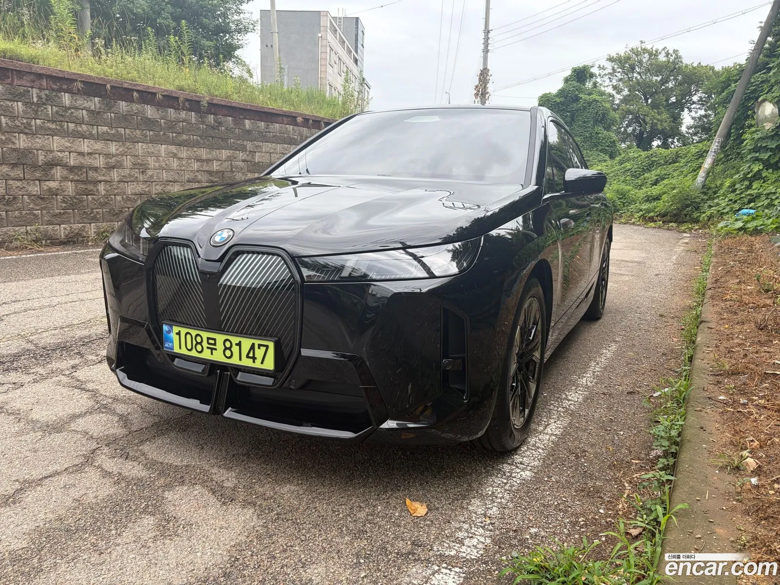 BMW iX