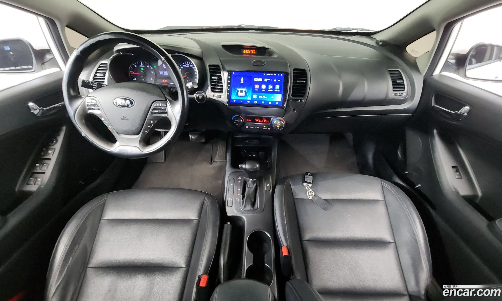 Kia K3 2014 — 6