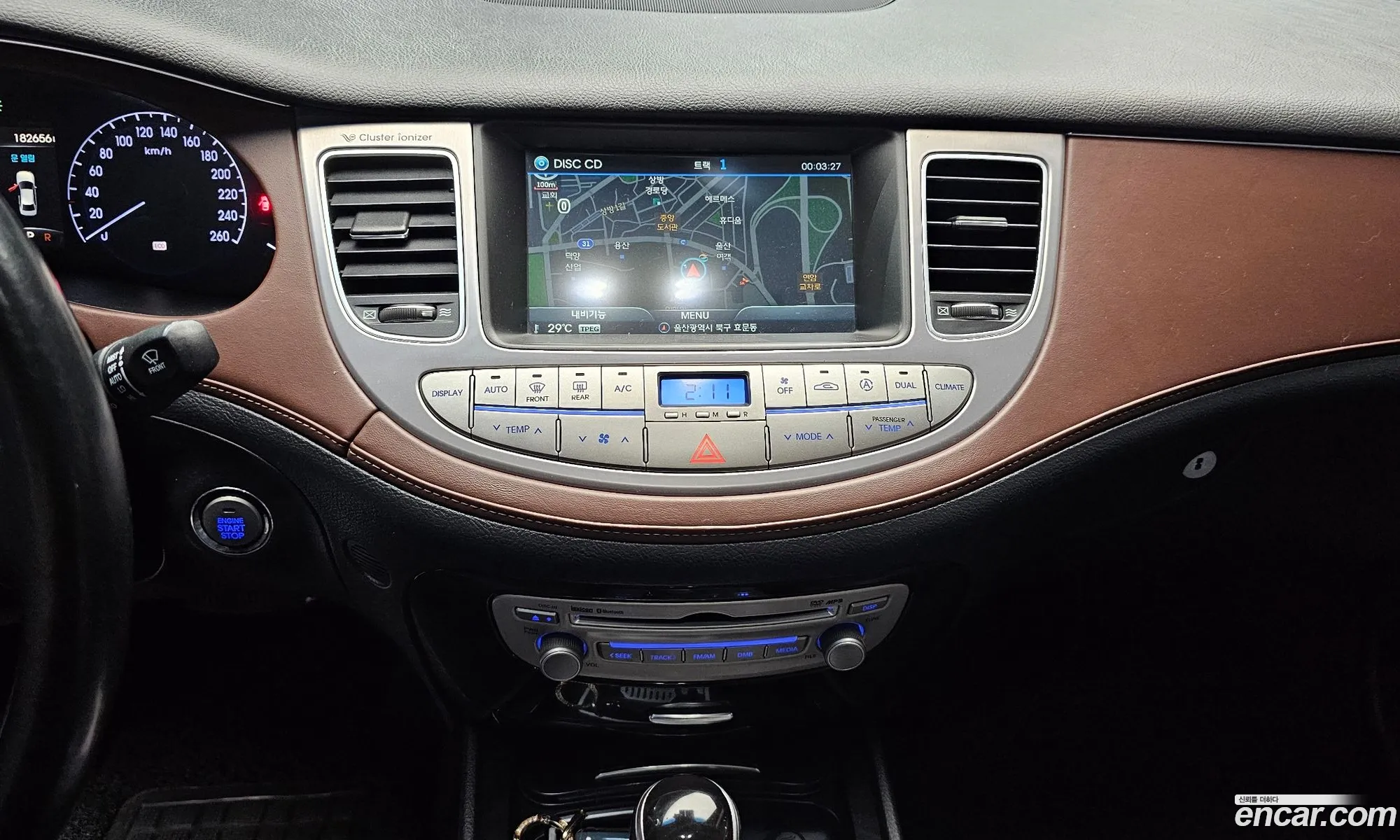 Hyundai Genesis 2012 KMHGE41BBDU206452 — 10