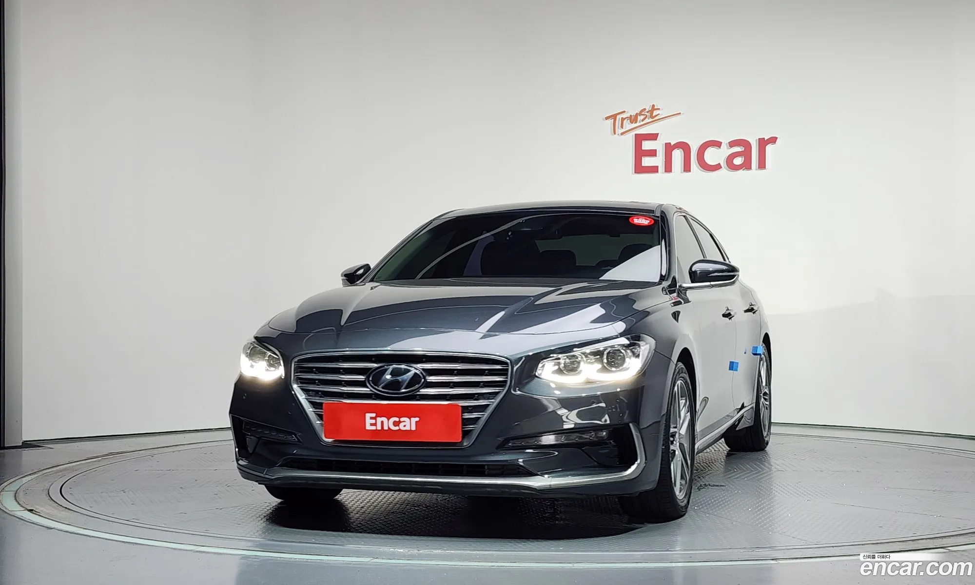 Hyundai Grandeur IG 2017 — 17