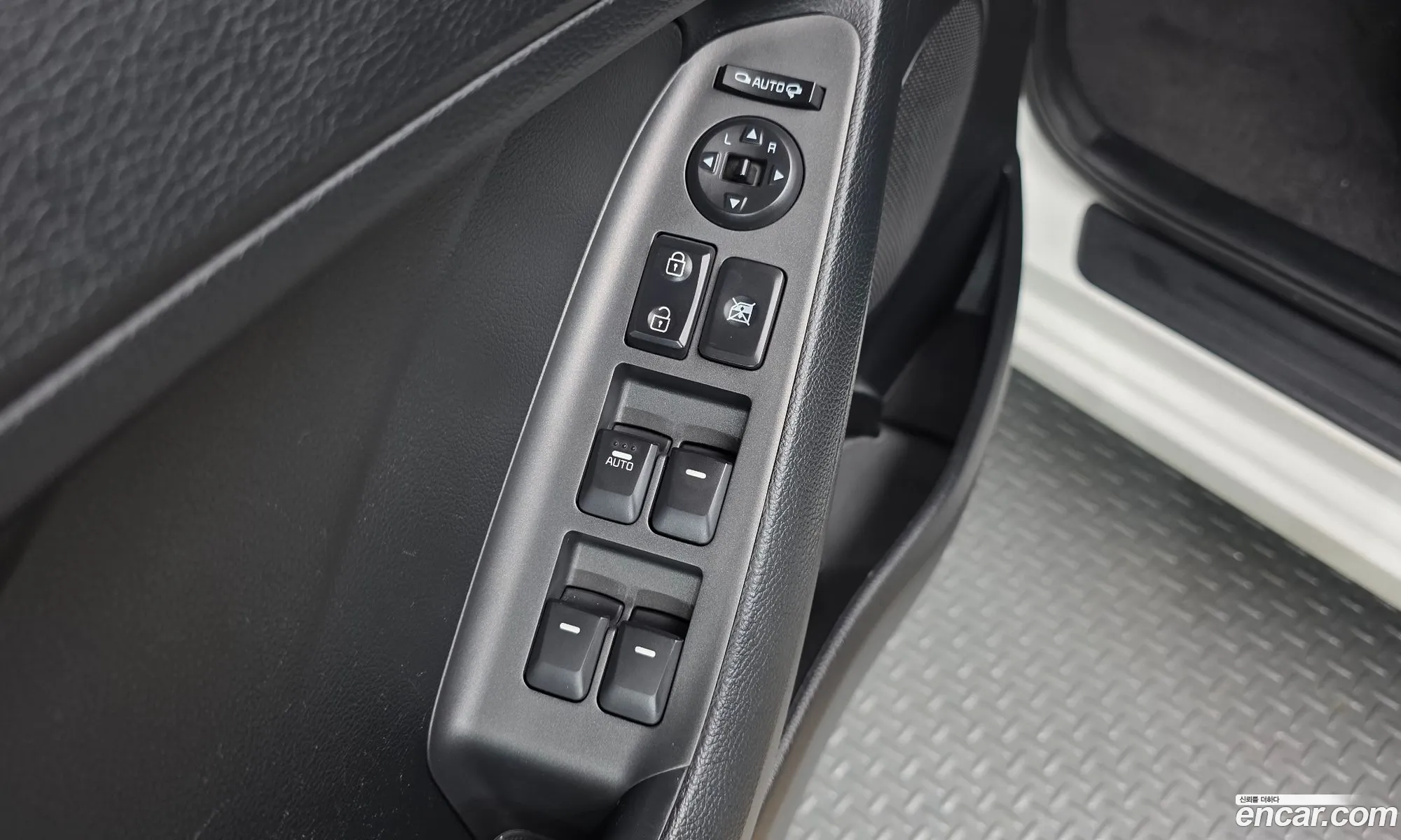 Kia K3 2015 KNAFK412BFA516450 — 28
