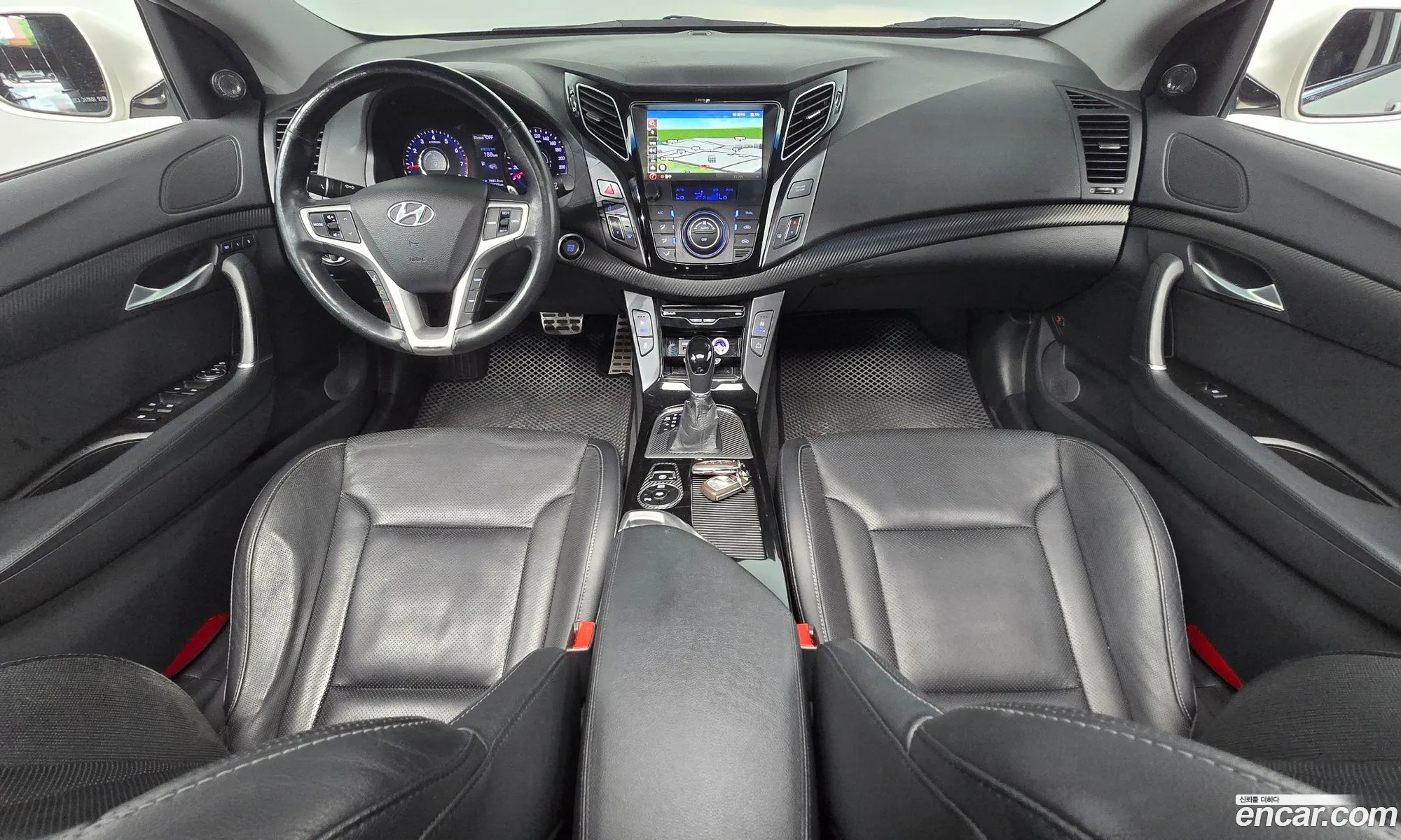 Hyundai i40 Saloon 2012 KMHLE41DBCU012714 — 27