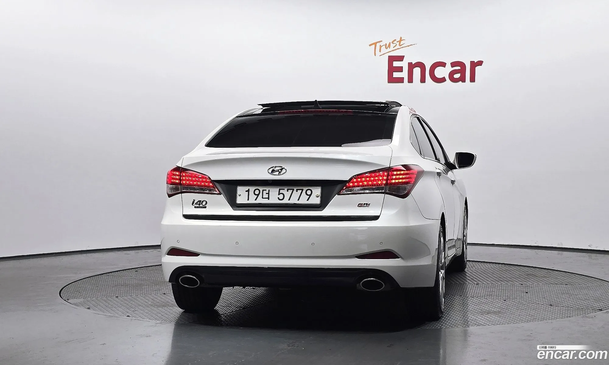 Hyundai i40 Saloon 2012 KMHLE41DBCU012714 — 21