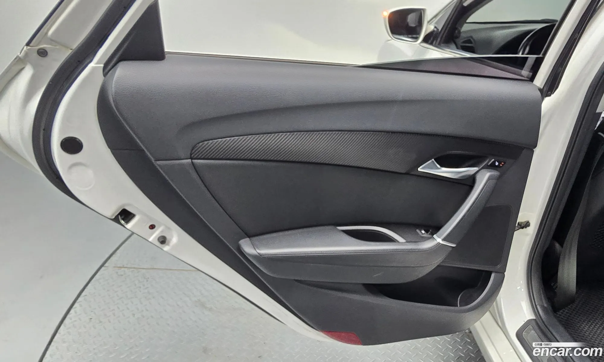 Hyundai i40 Saloon 2012 KMHLE41DBCU012714 — 13