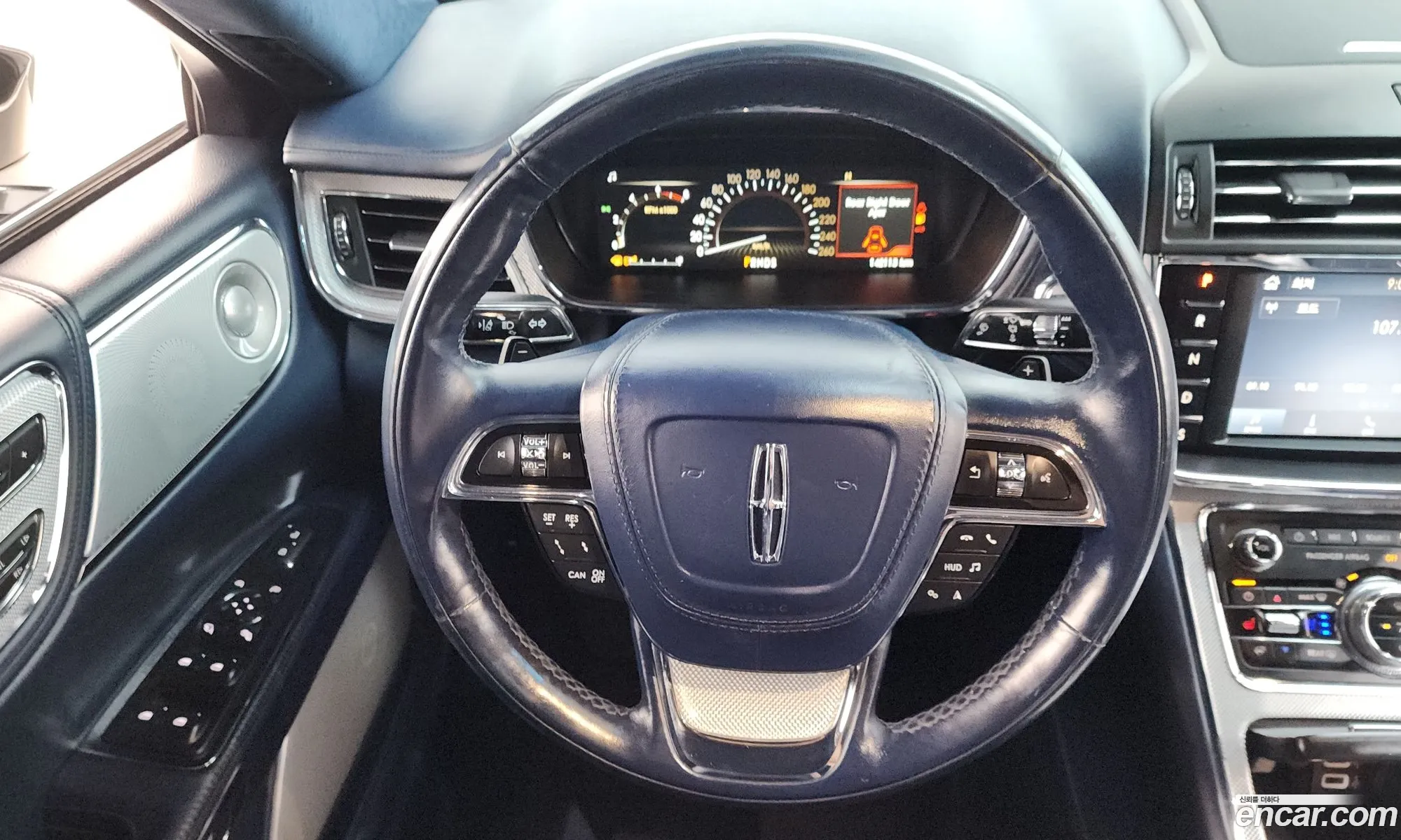 Lincoln Continental 10th Gen