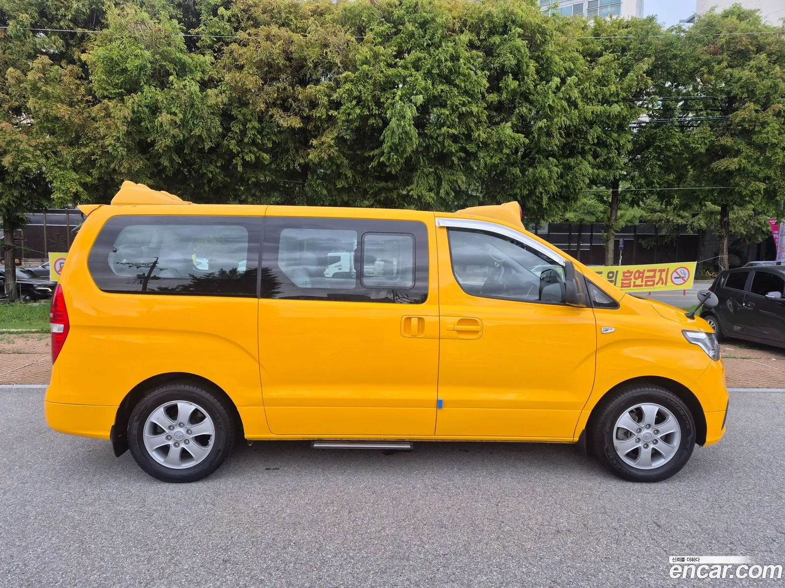 Hyundai Grand Starex 2018 — 16