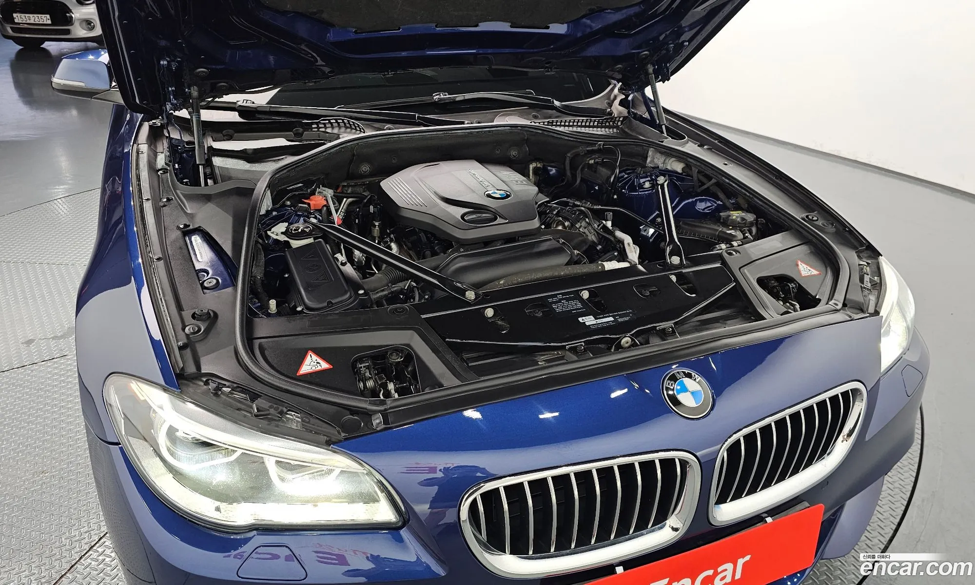 BMW 5 Series 2016 WBA5E5106GG073715 — 8