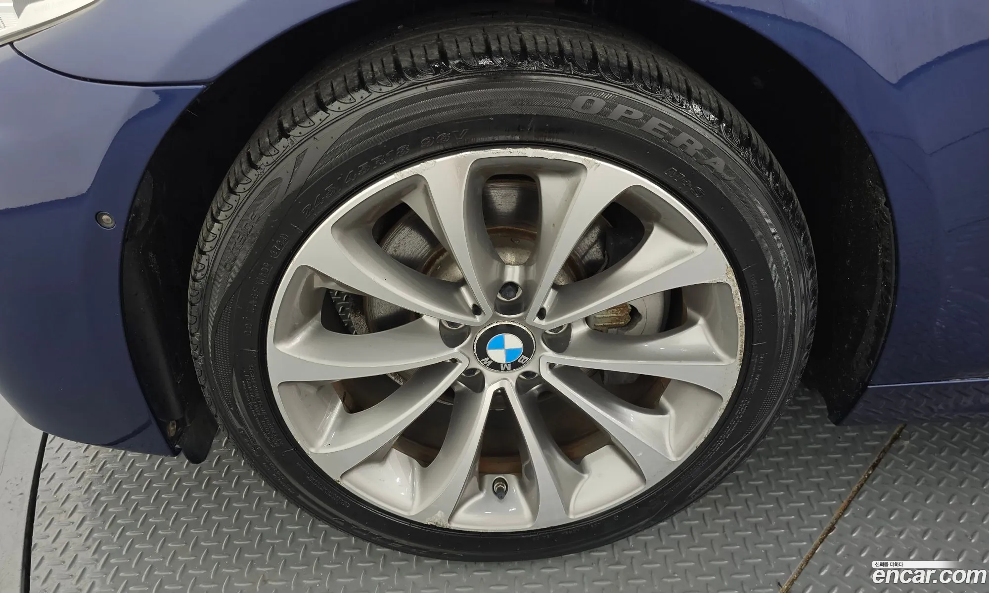 BMW 5 Series 2016 WBA5E5106GG073715 — 20