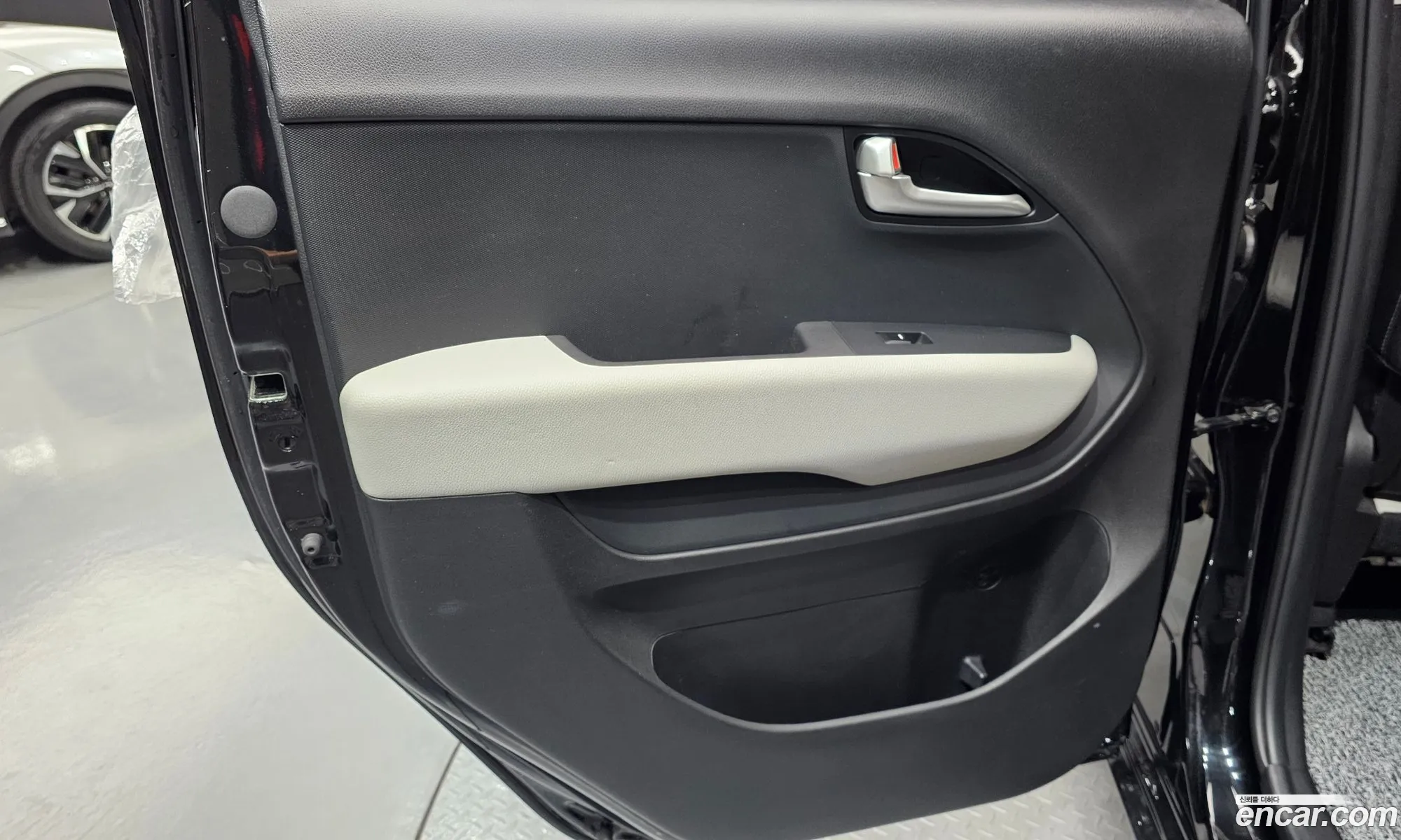 Kia Kia Ray EV 2023 — 4