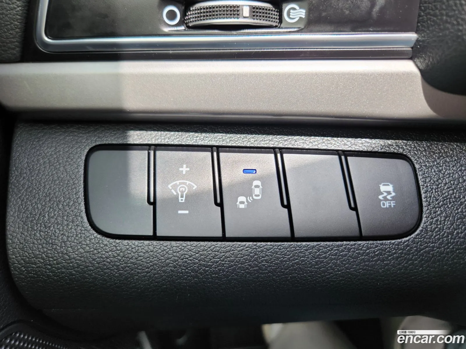 Hyundai Elantra AD 2018 — 7