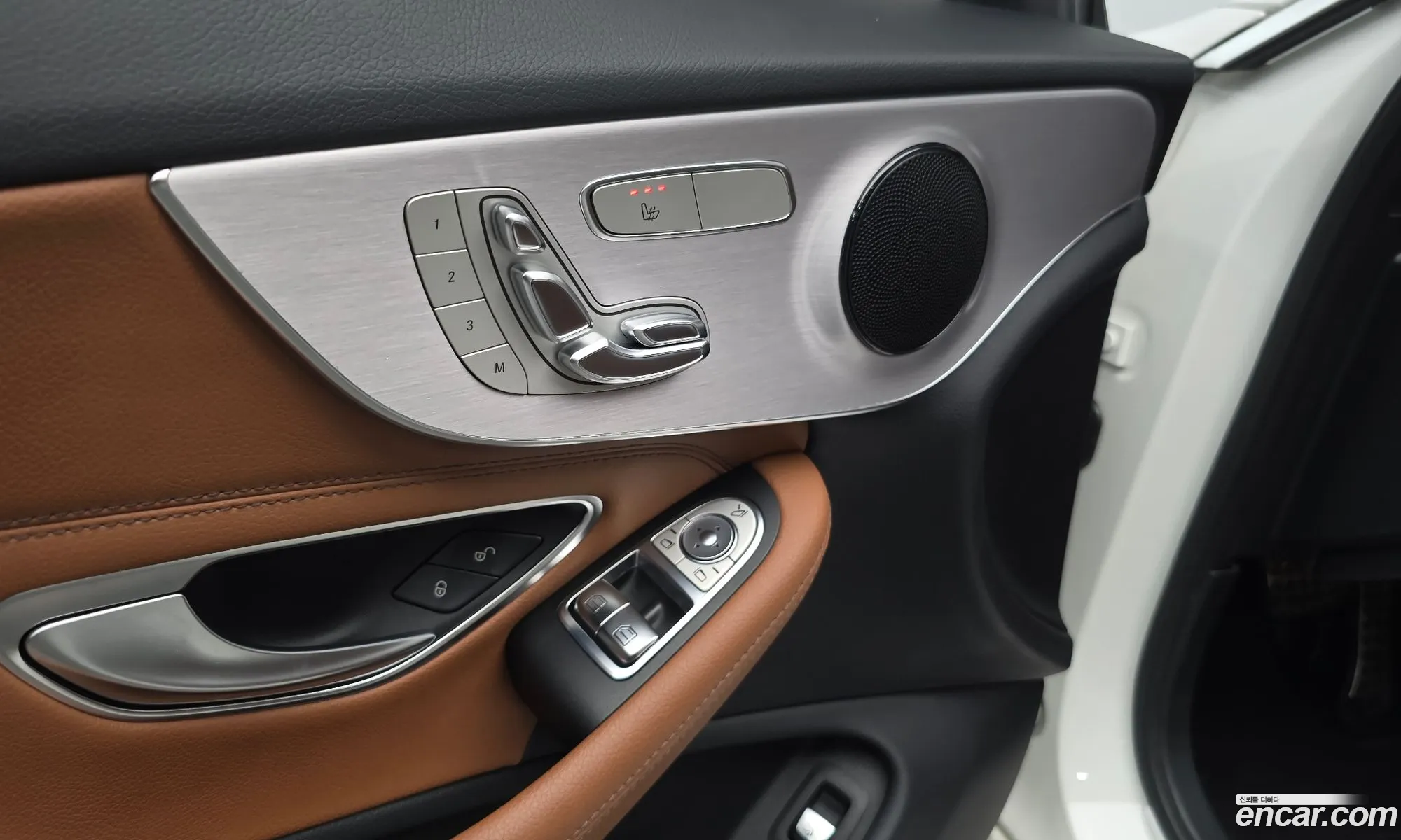 Mercedes-Benz C-Class W205 2018 — 24