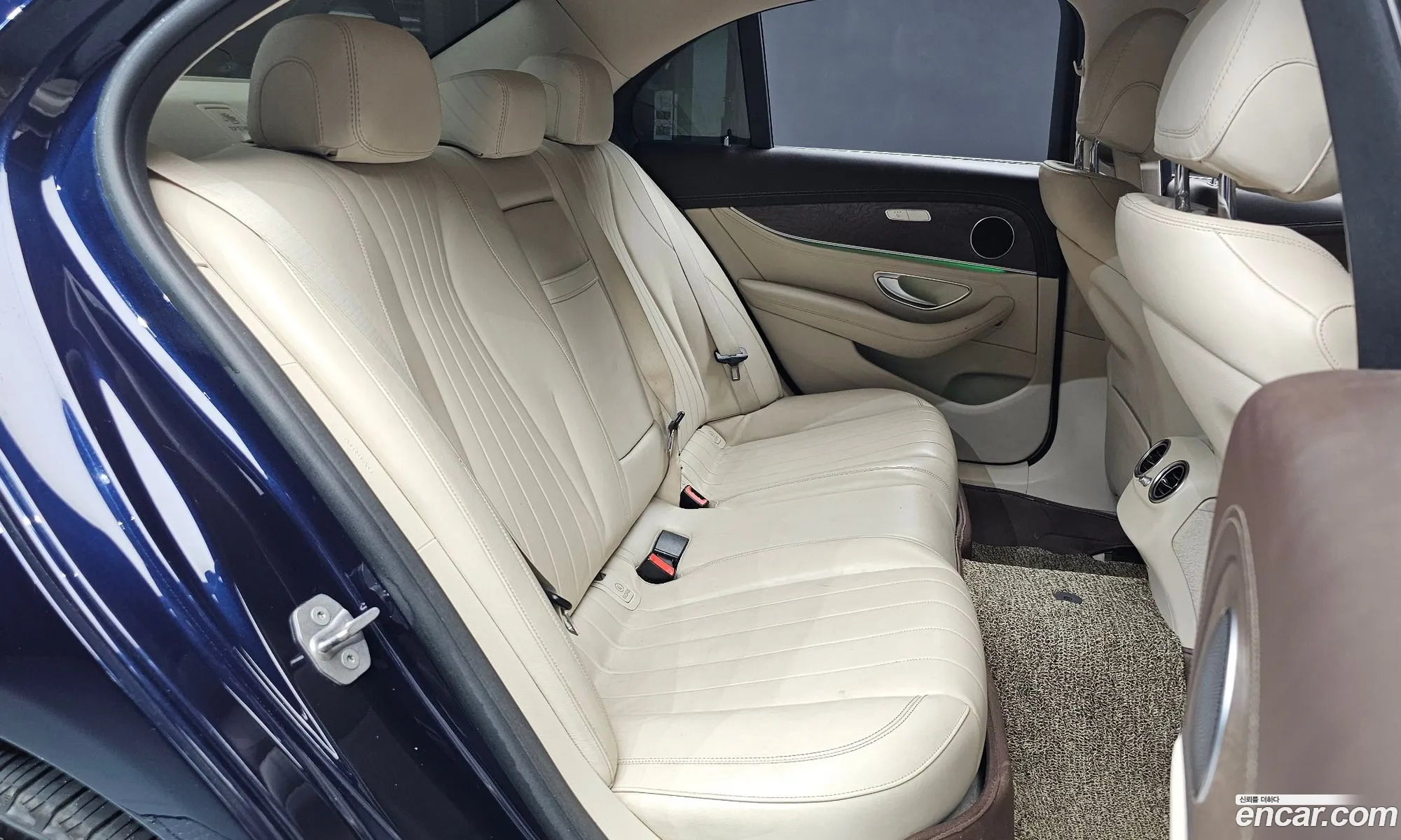 Mercedes-Benz E-Class W213 2016 WDDZF0EB9HA028200 — 15