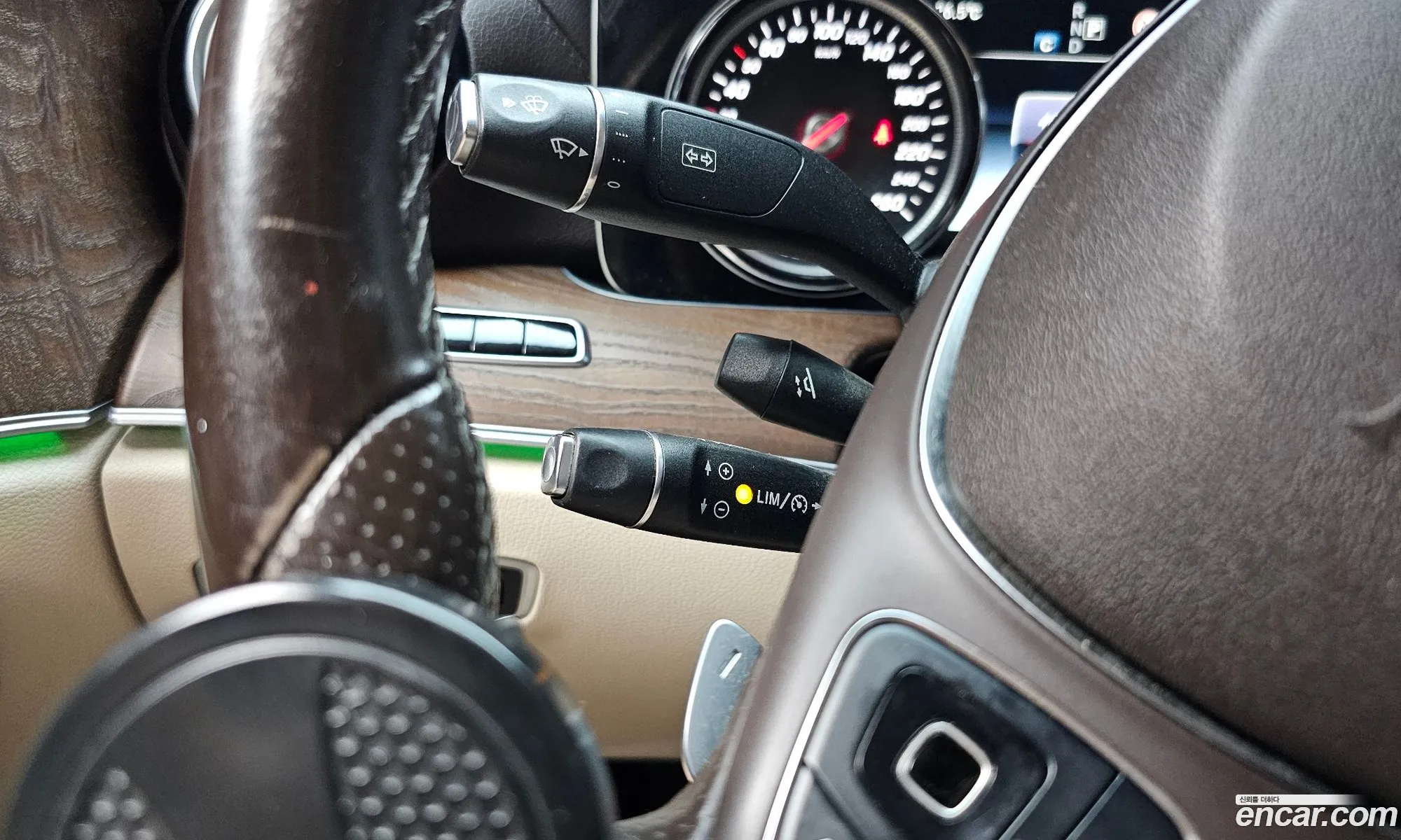 Mercedes-Benz E-Class W213 2016 WDDZF0EB9HA028200 — 11