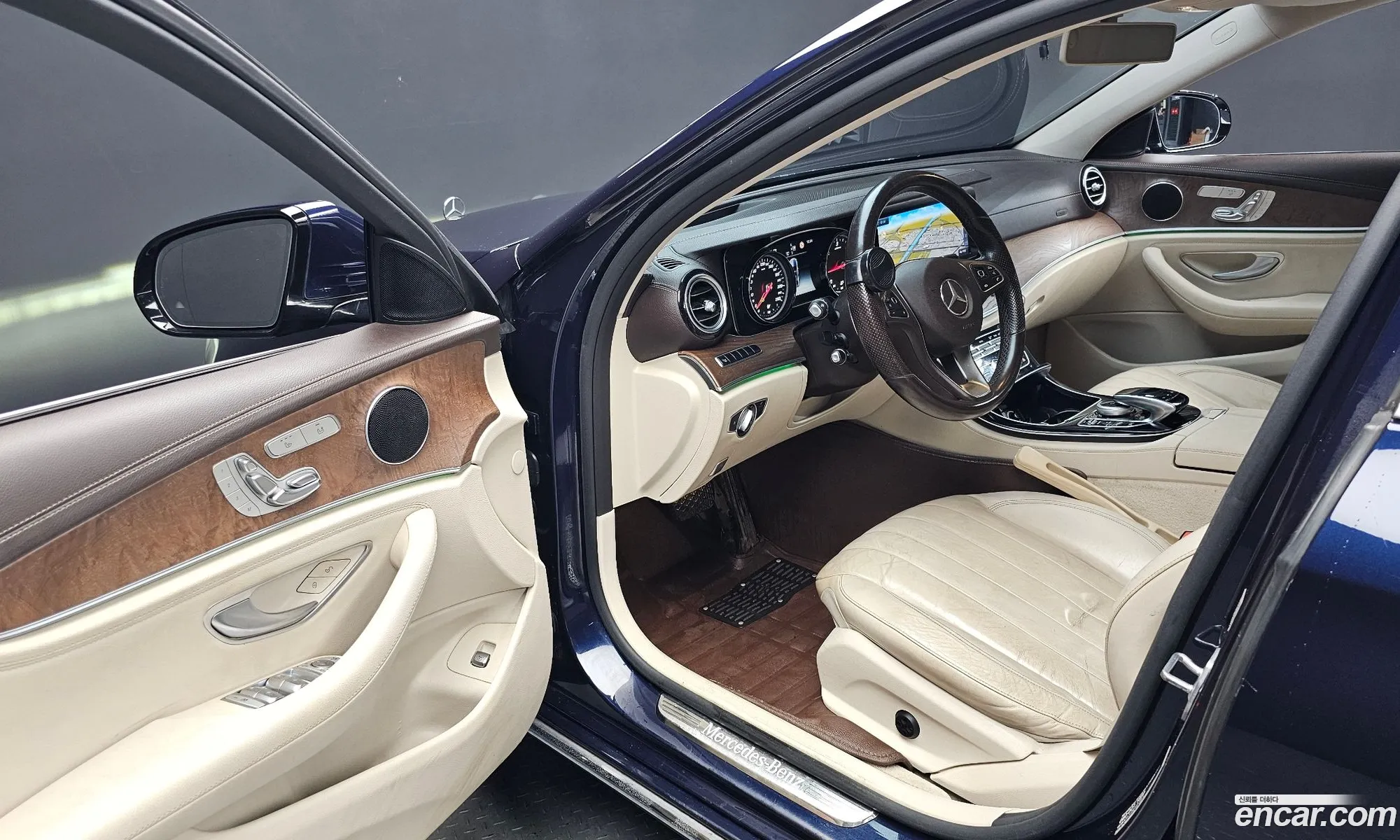 Mercedes-Benz E-Class W213 2016 WDDZF0EB9HA028200 — 14