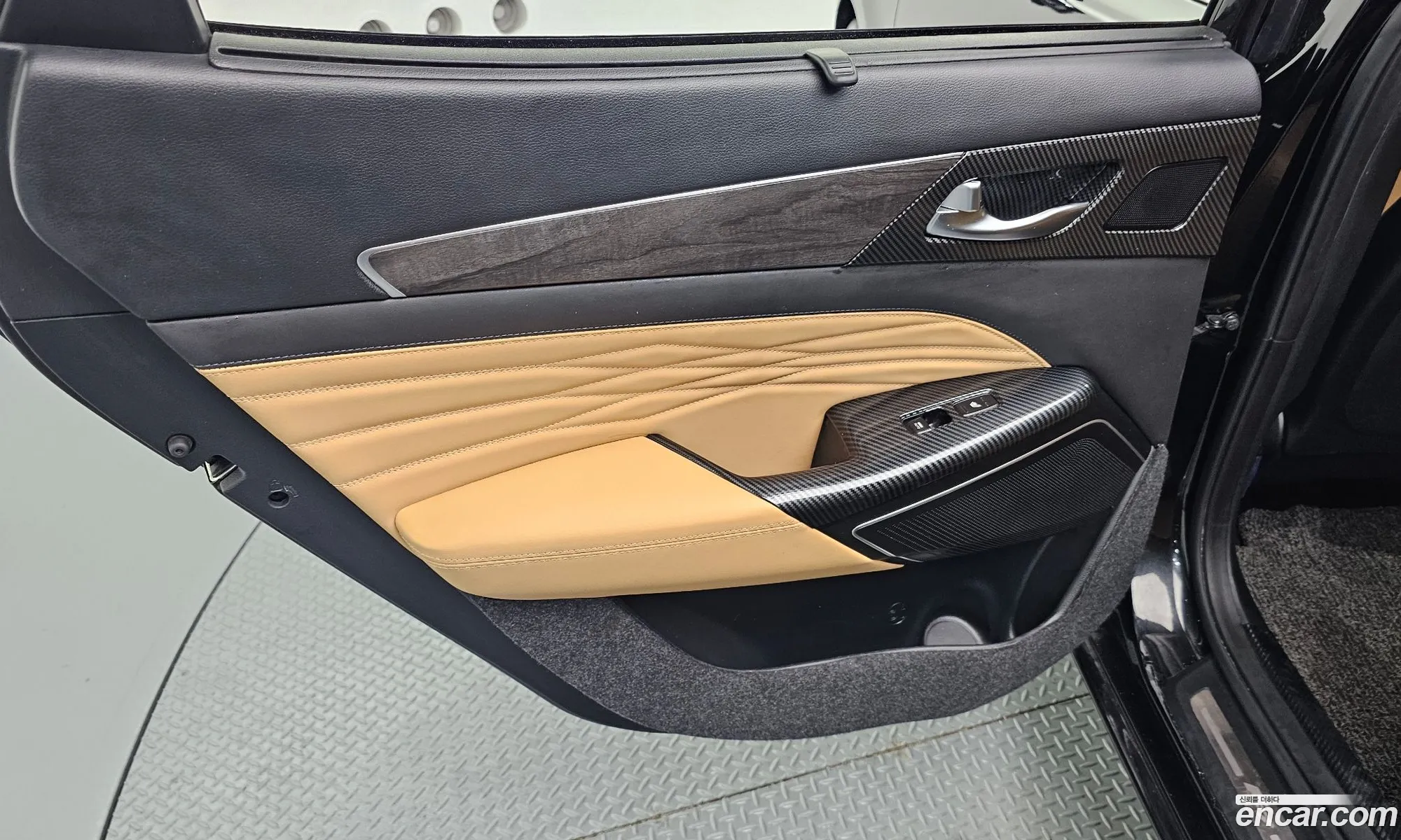 Kia K7 Premier 2020 KNALC41BBLA220794 — 17
