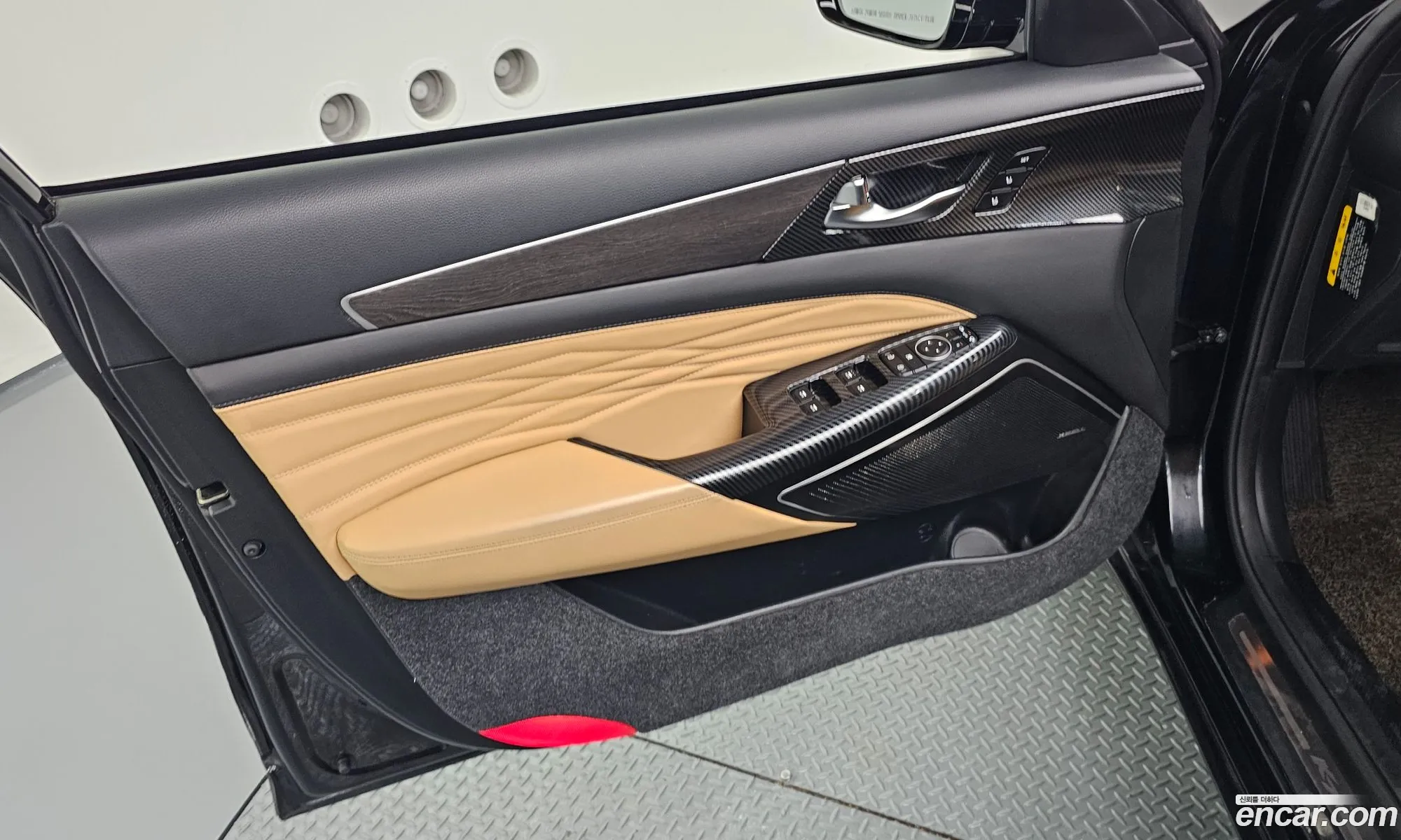 Kia K7 Premier 2020 KNALC41BBLA220794 — 31
