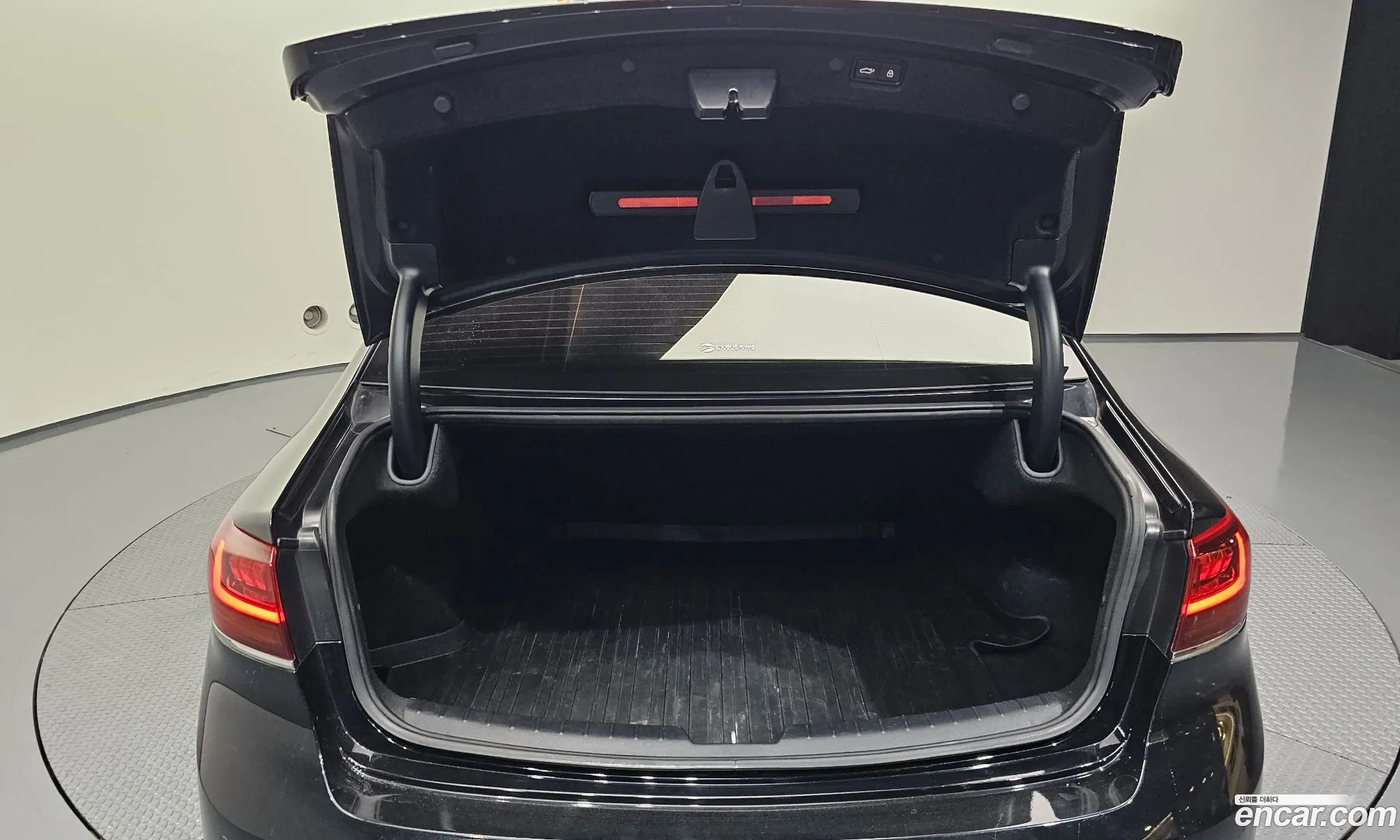 Kia K7 Premier 2020 KNALC41BBLA220794 — 19