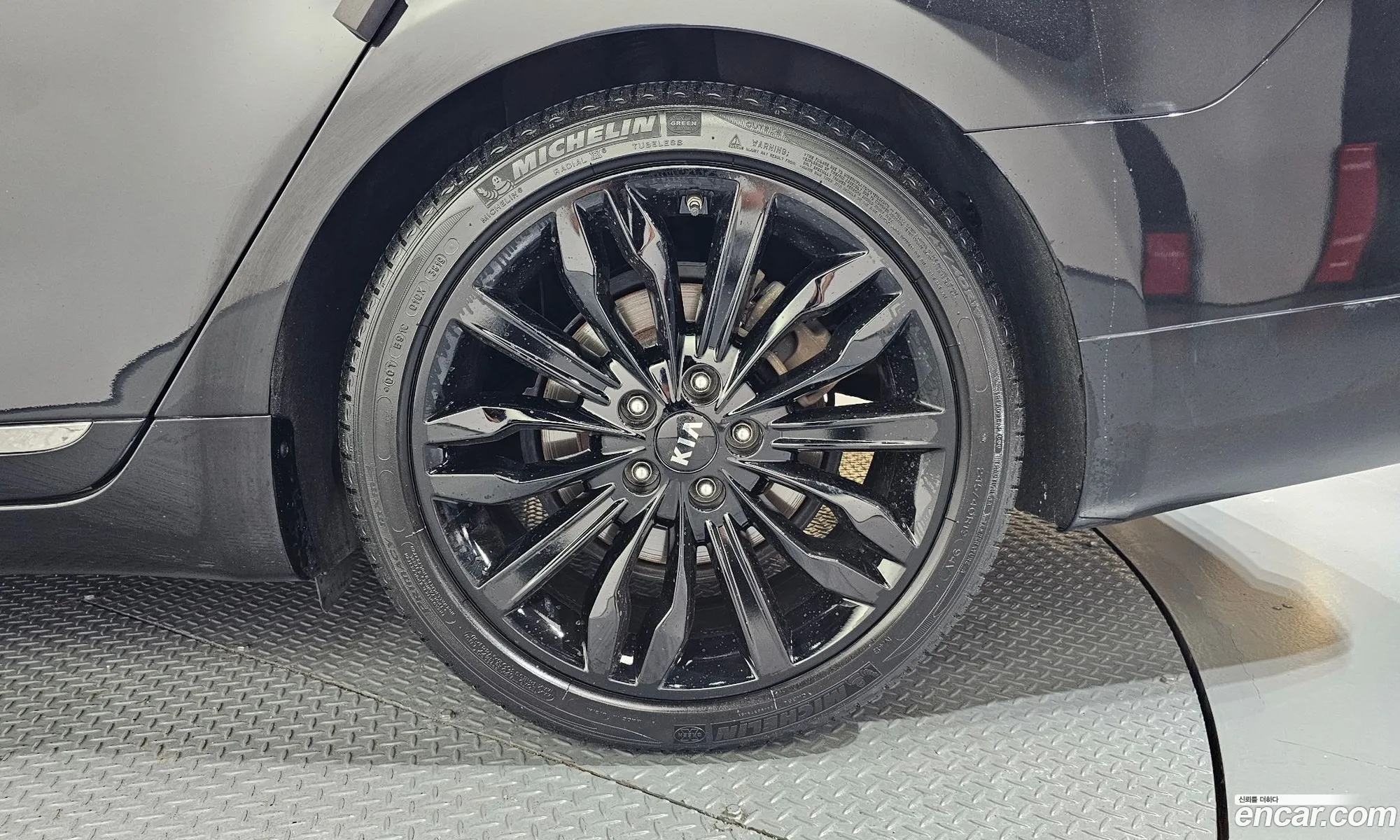 Kia K7 Premier 2020 KNALC41BBLA220794 — 26