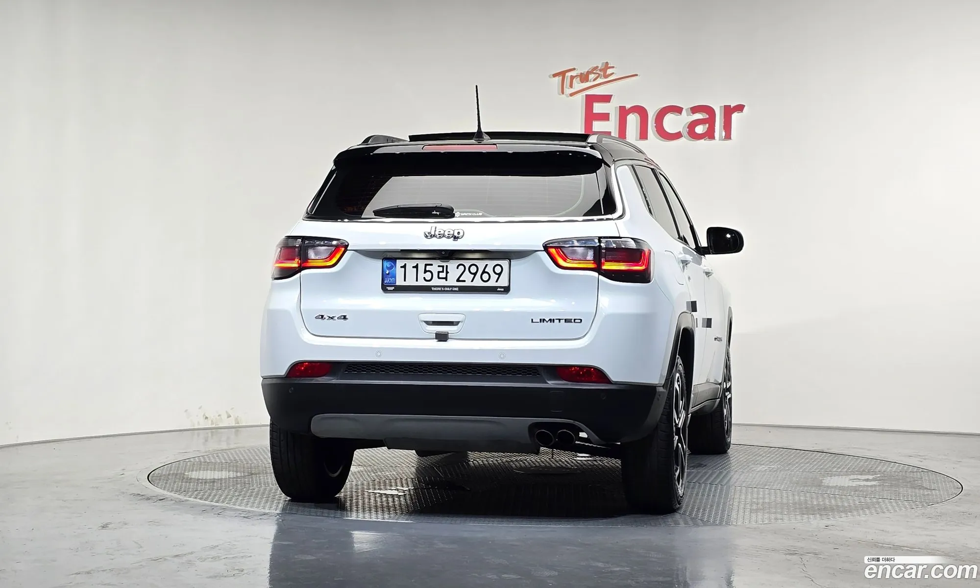 Jeep Compass 2022 — 24