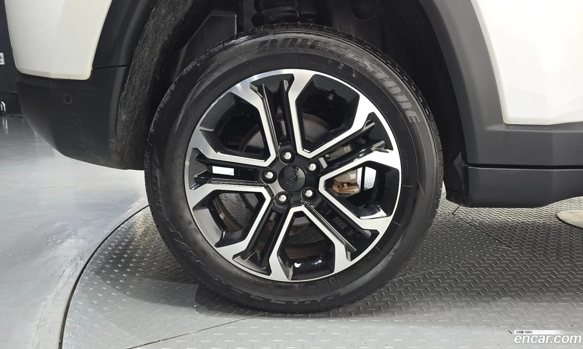 Jeep Compass 2022 — 29