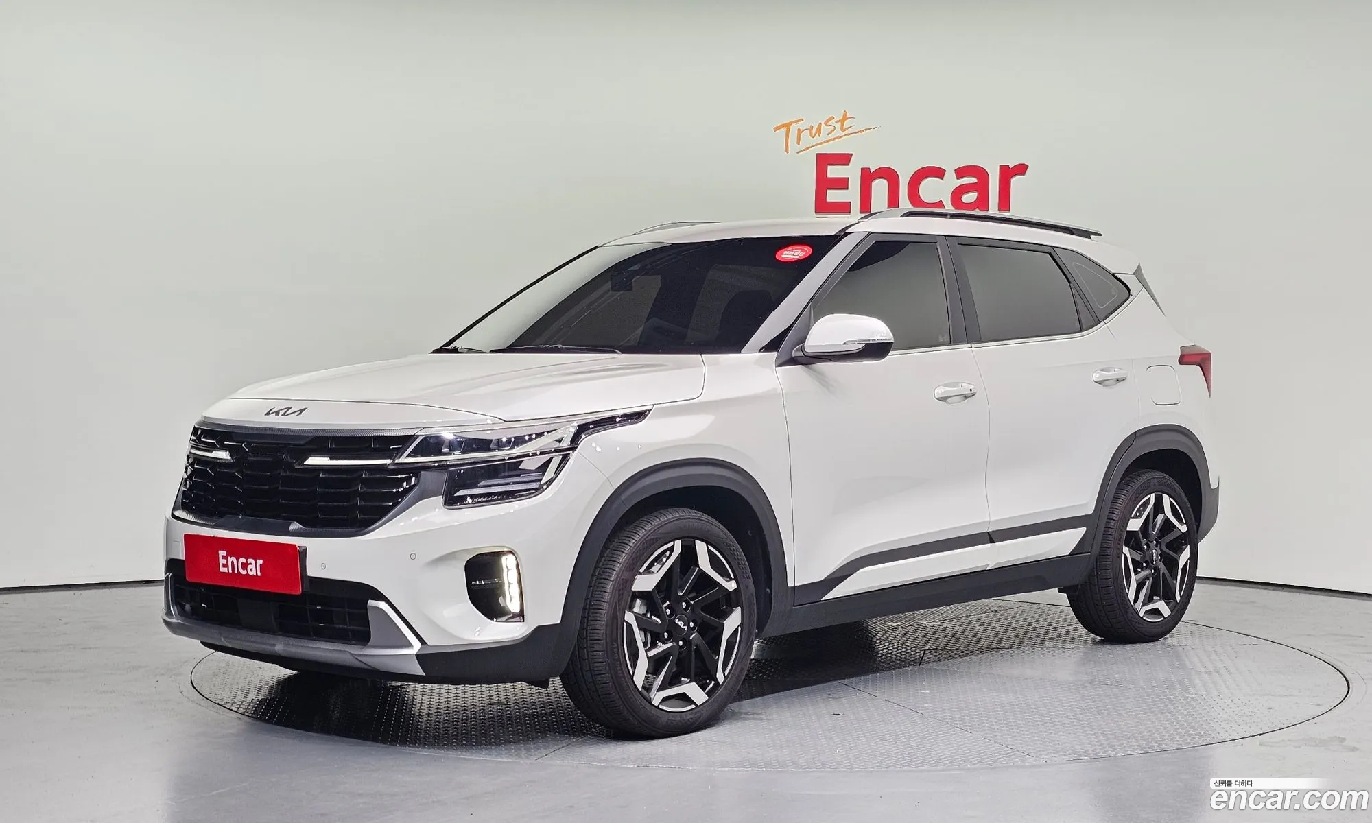 Kia Seltos 2022 — 16