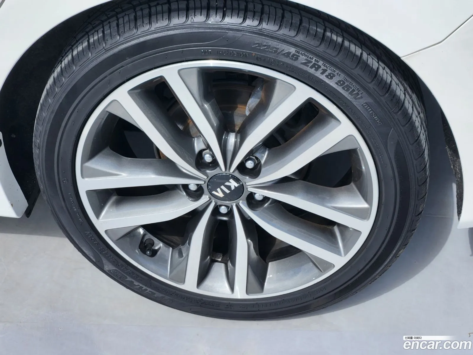 Kia K5 2013 — 11