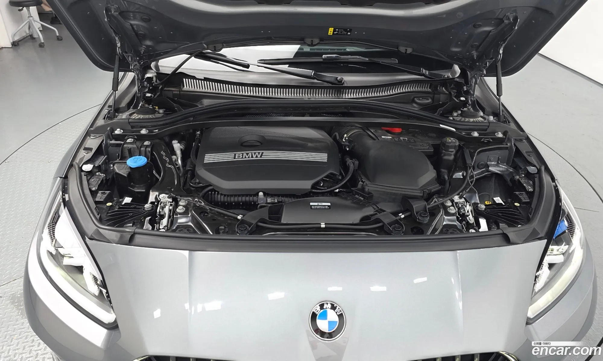 BMW 1 Series 2025 — 18