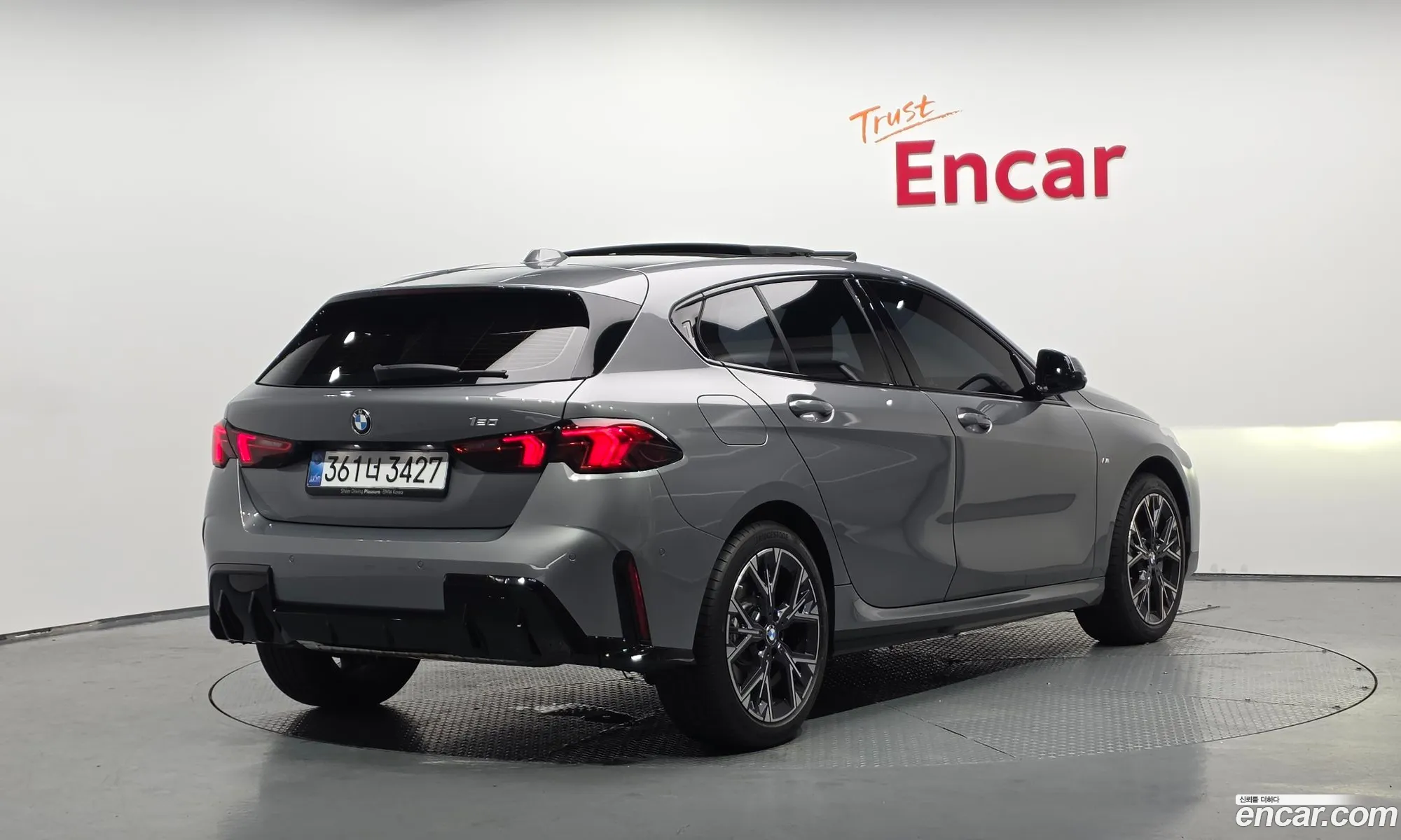 BMW 1 Series 2025 — 6